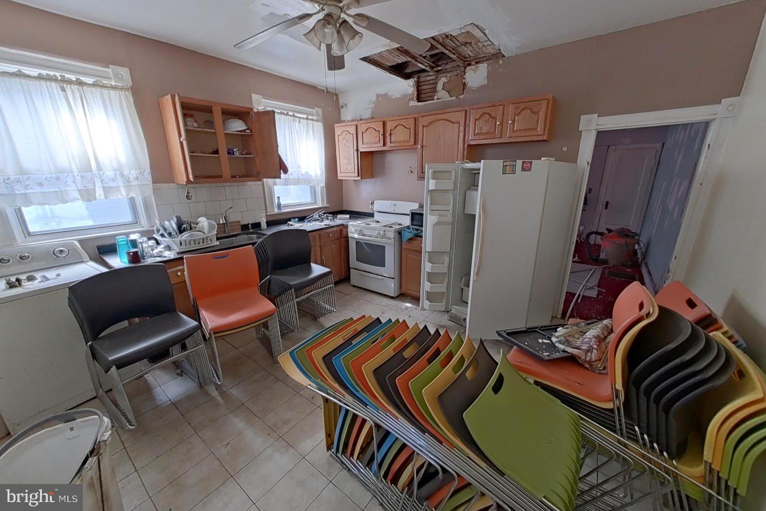 PARK CIRCLE - Residential