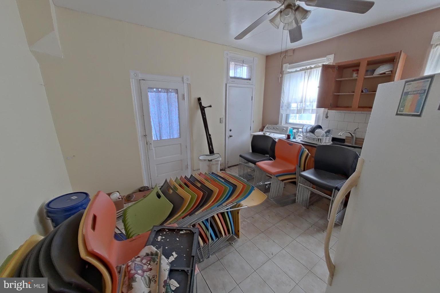 PARK CIRCLE - Residential