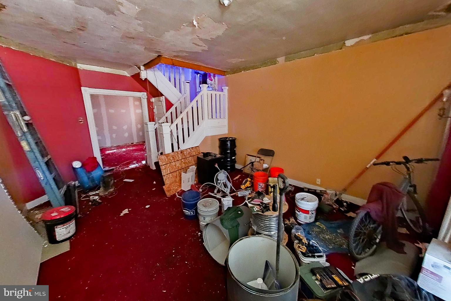 PARK CIRCLE - Residential