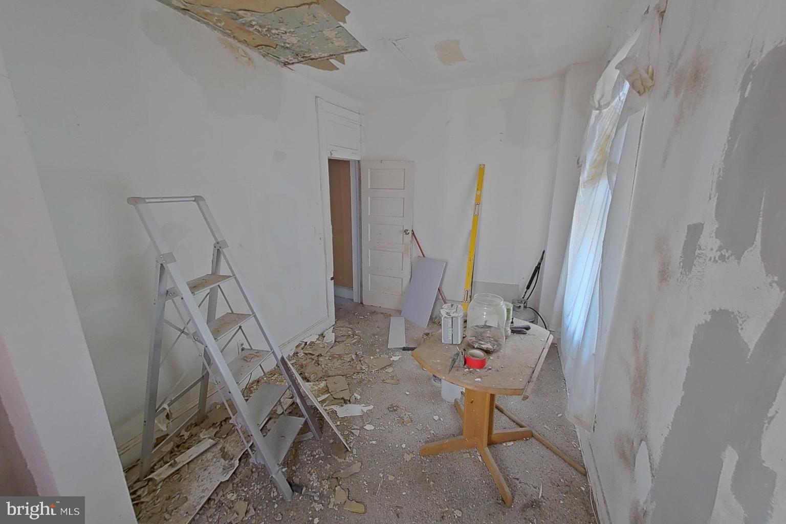 PARK CIRCLE - Residential