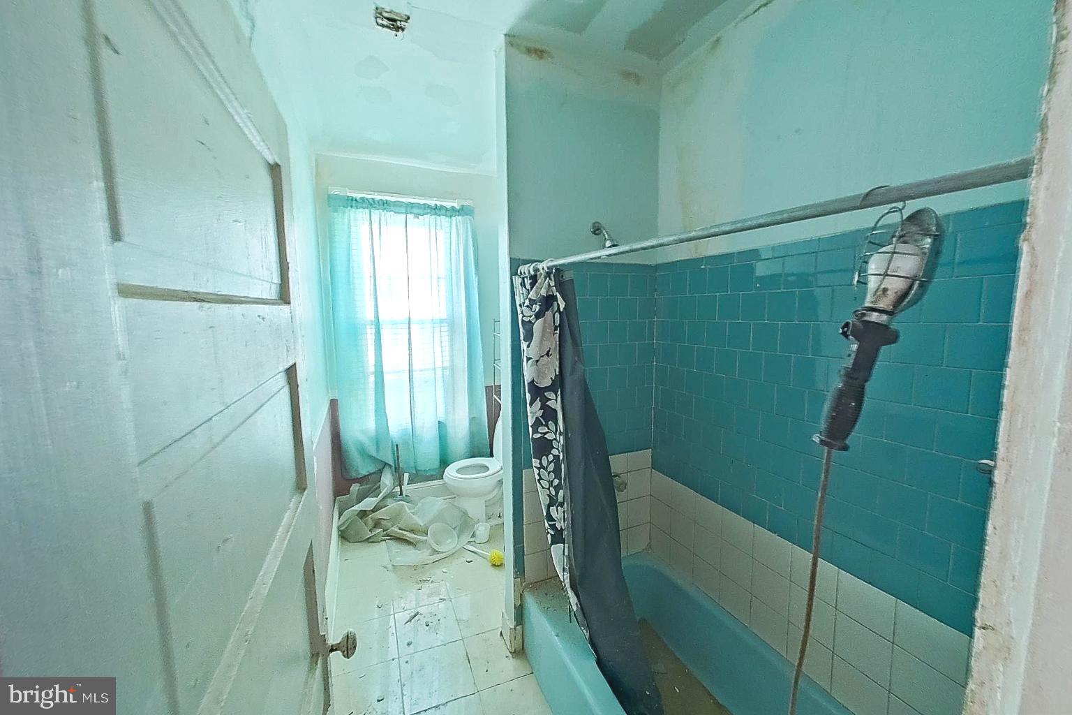 PARK CIRCLE - Residential