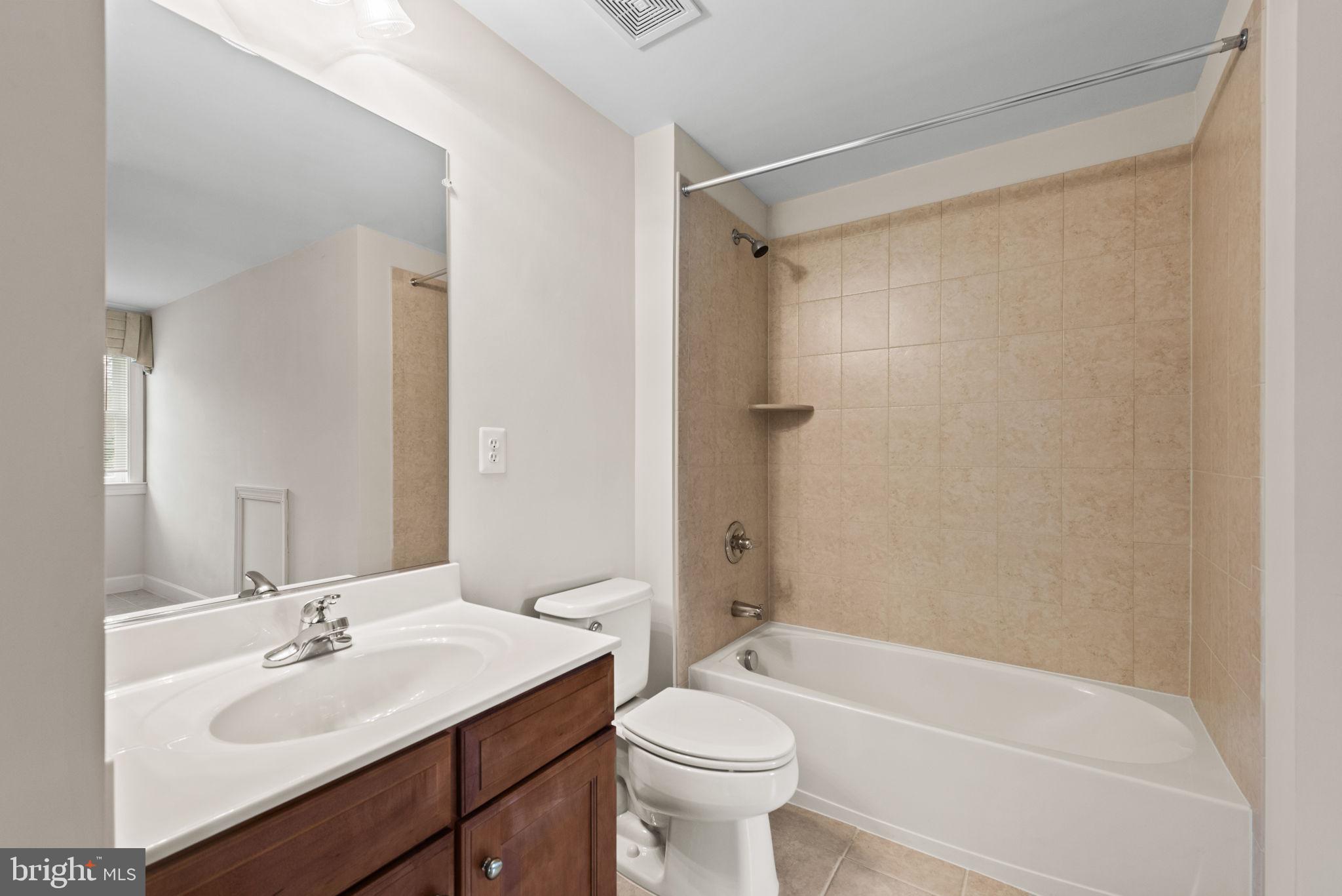 BELL MANOR ESTATES - Residential