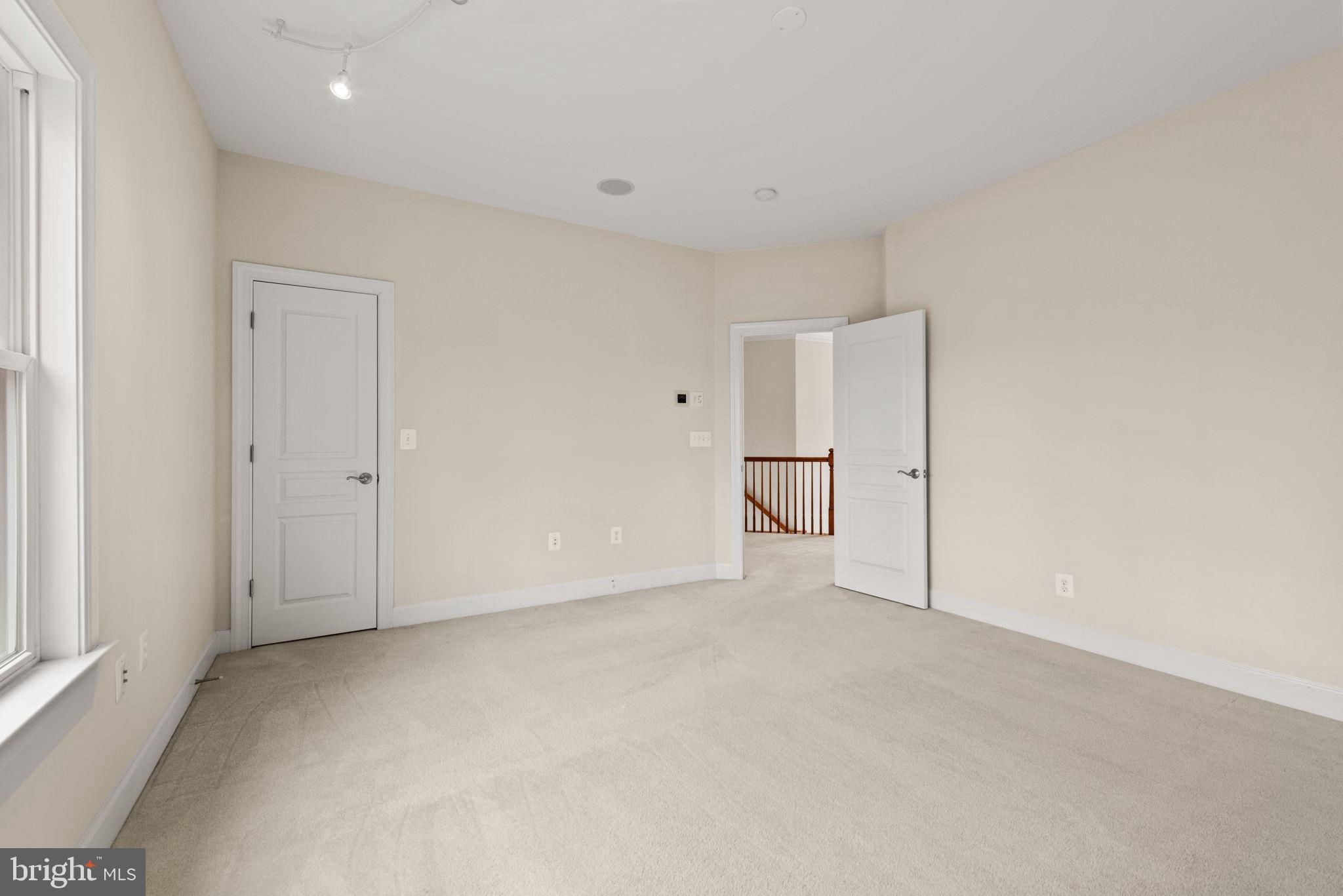 BELL MANOR ESTATES - Residential