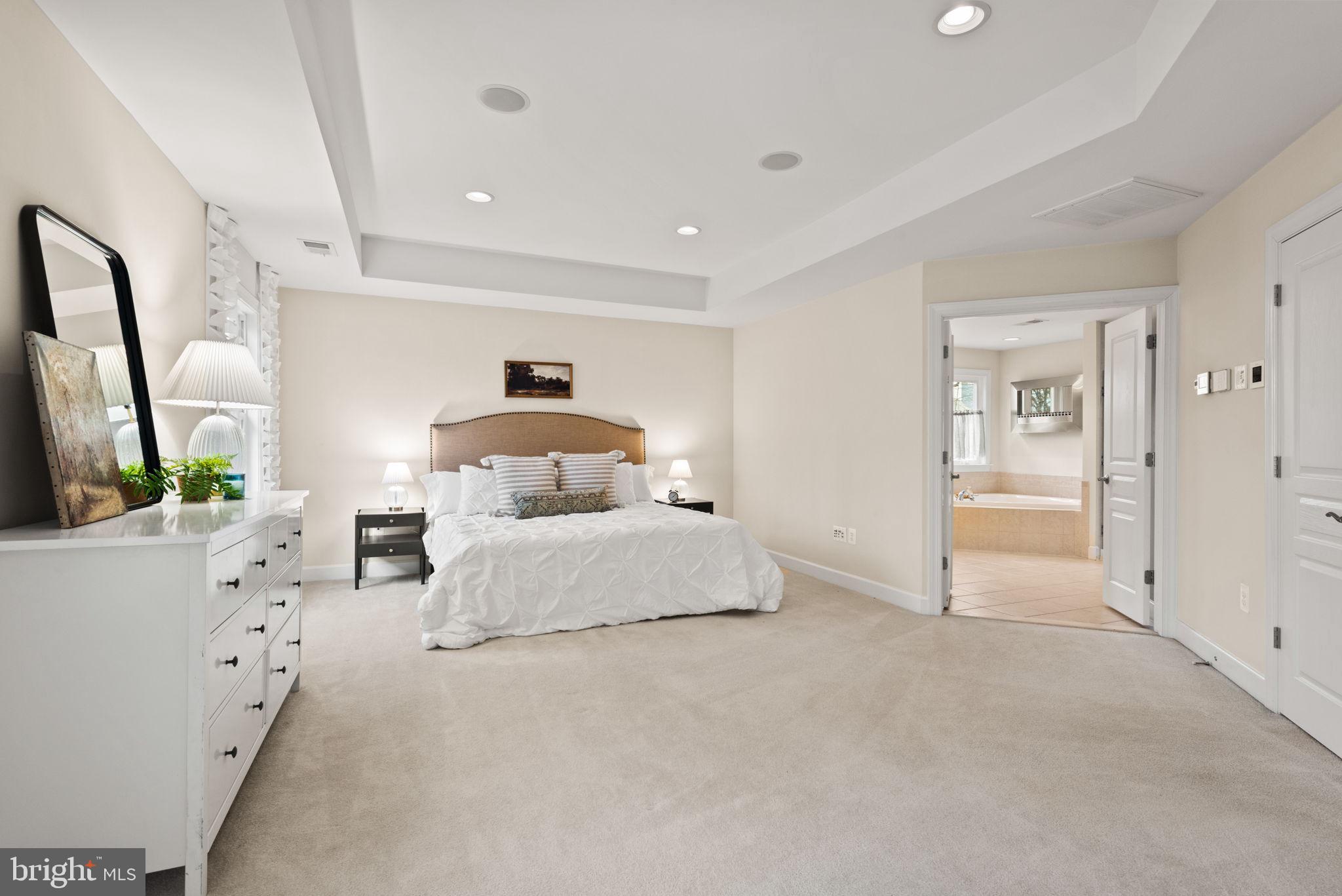 BELL MANOR ESTATES - Residential