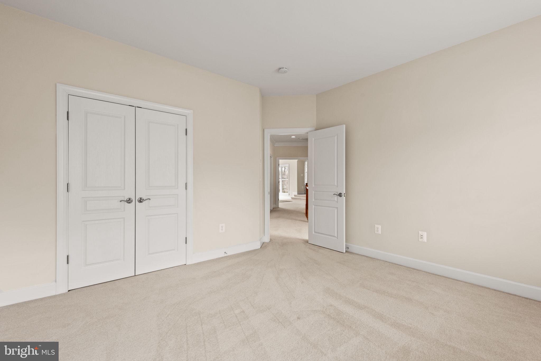 BELL MANOR ESTATES - Residential