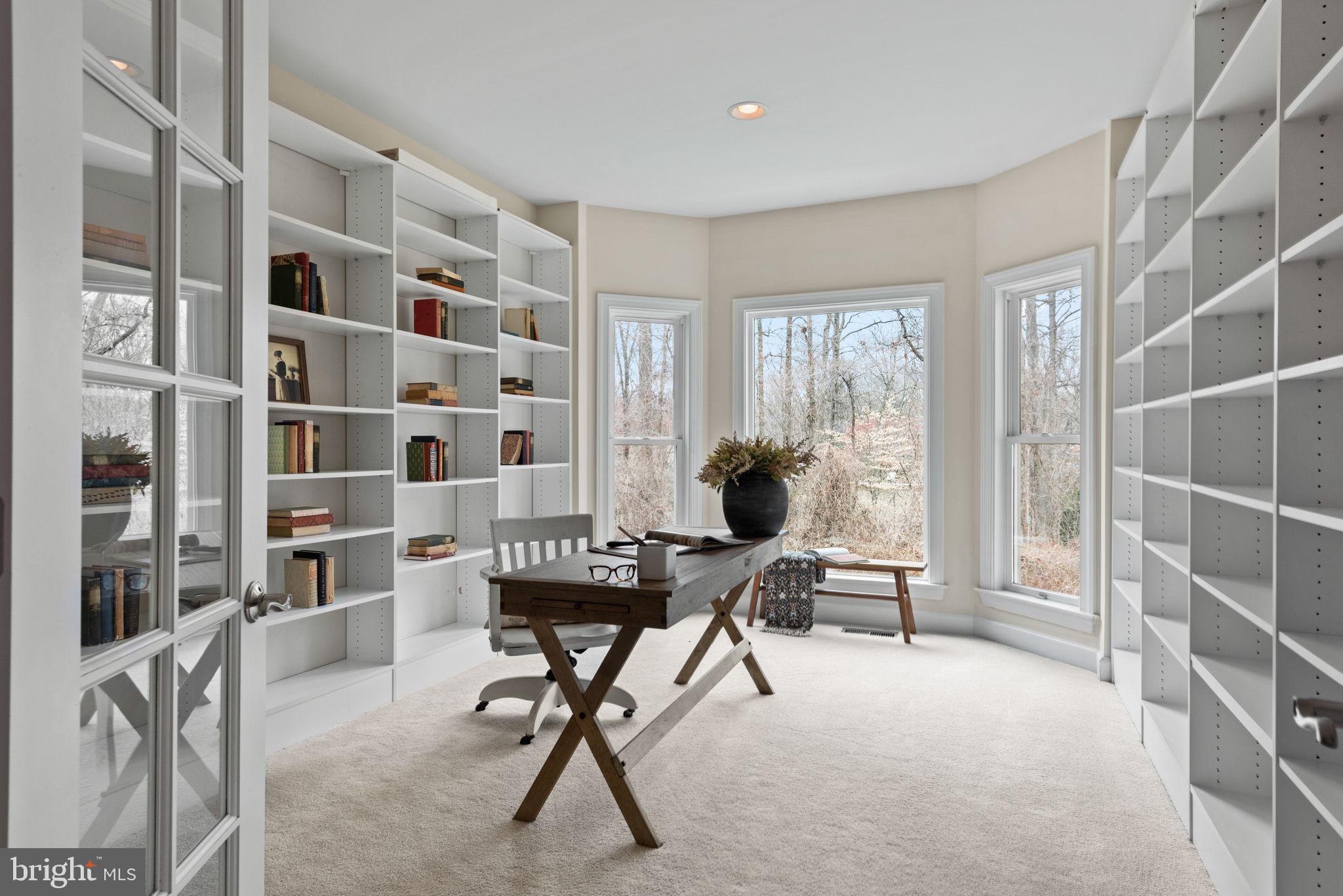 BELL MANOR ESTATES - Residential