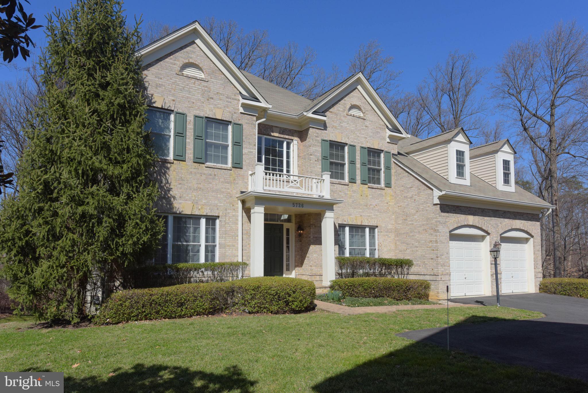 BELL MANOR ESTATES - Residential