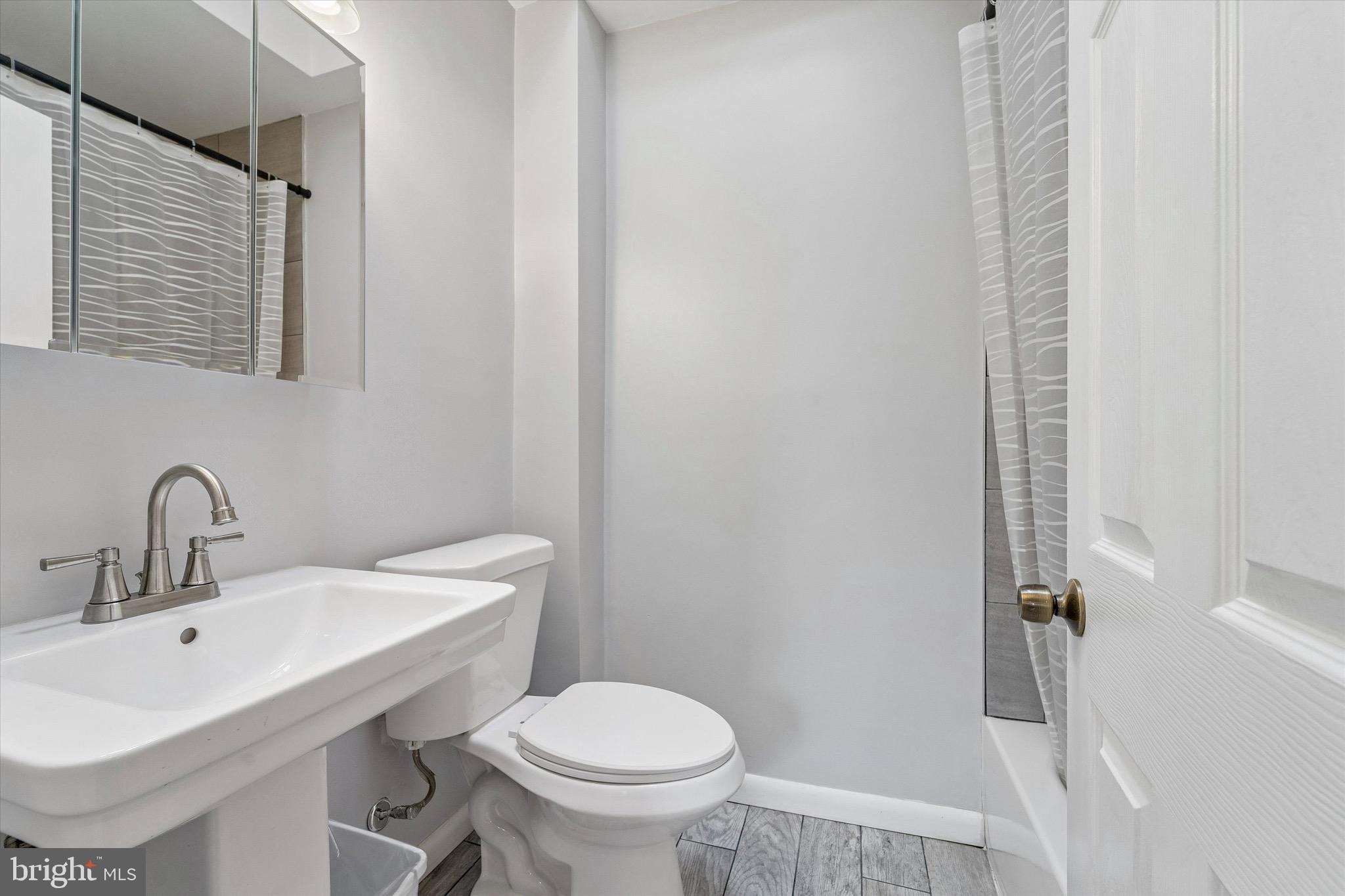 WINCHESTER PARK - Residential