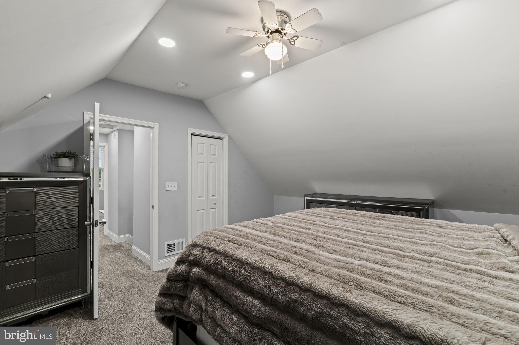 KENWOOD - Residential