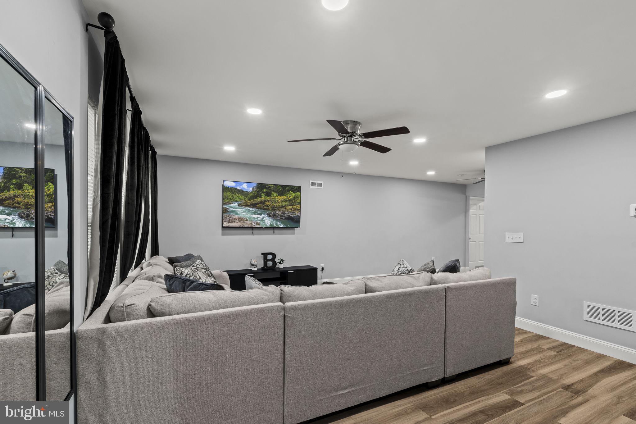 KENWOOD - Residential