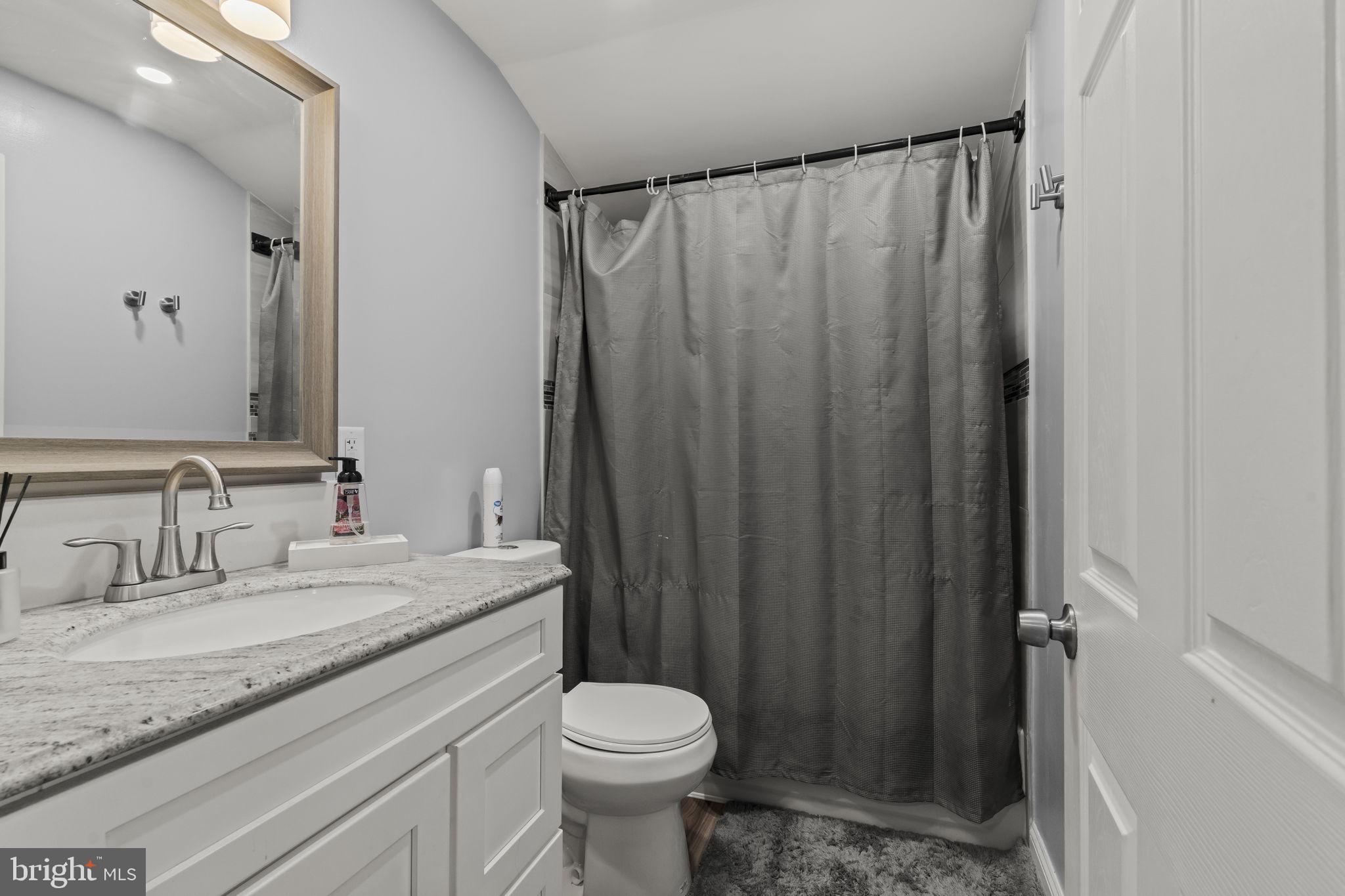 KENWOOD - Residential