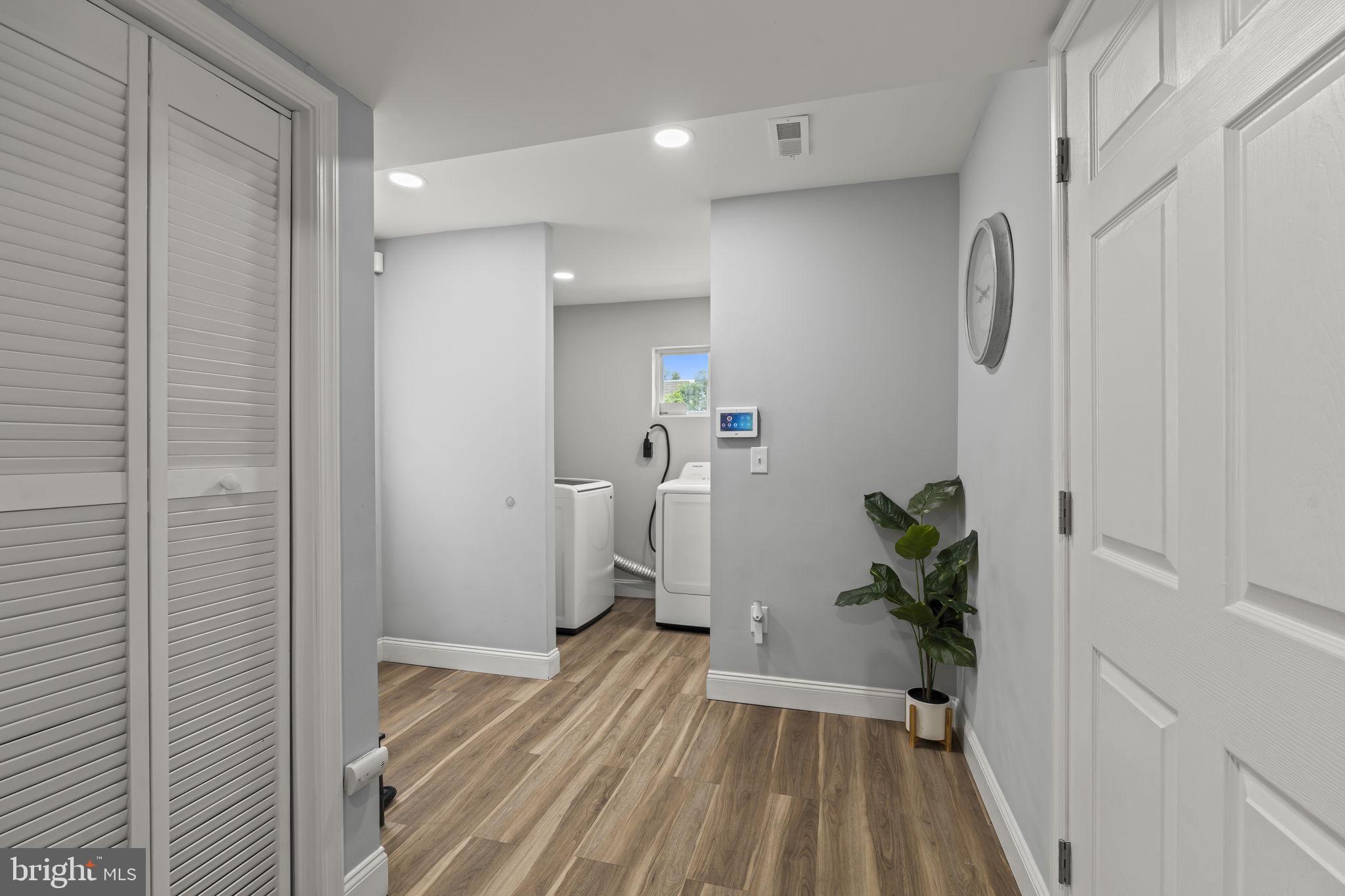 KENWOOD - Residential