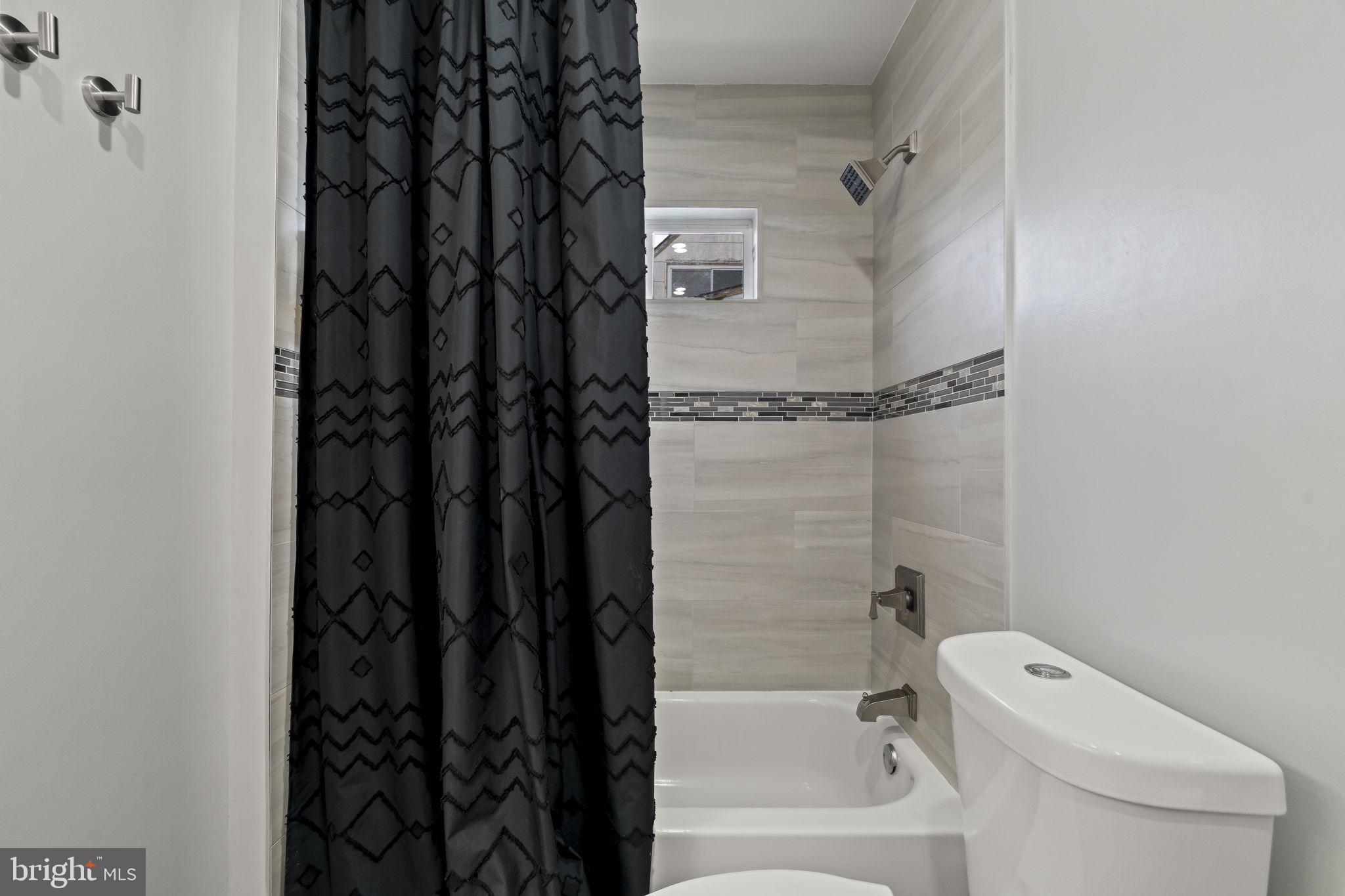 KENWOOD - Residential