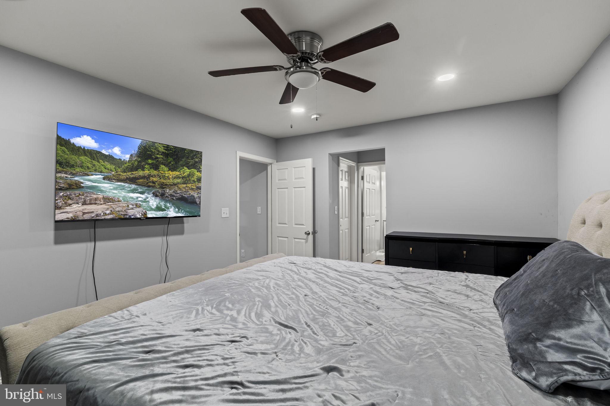 KENWOOD - Residential