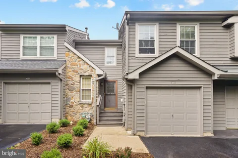 40 Roxbury Court Unit G, Princeton, NJ MLS: NJSO2005904
