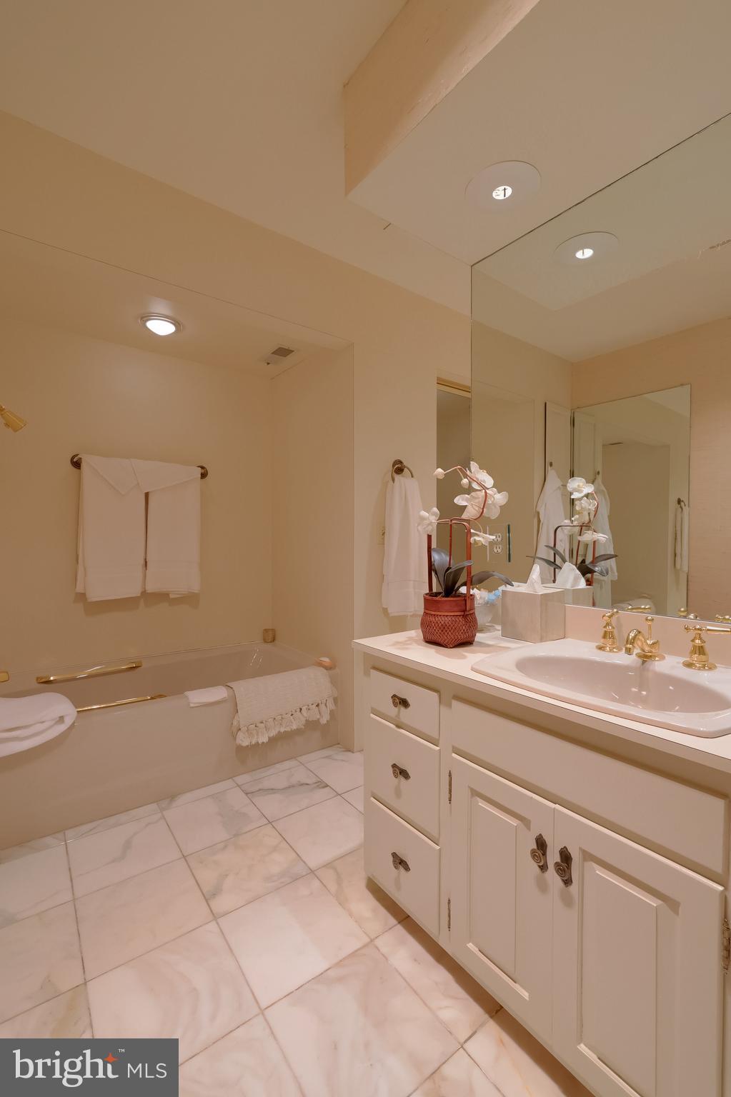 MANHEIM BOROUGH - Residential