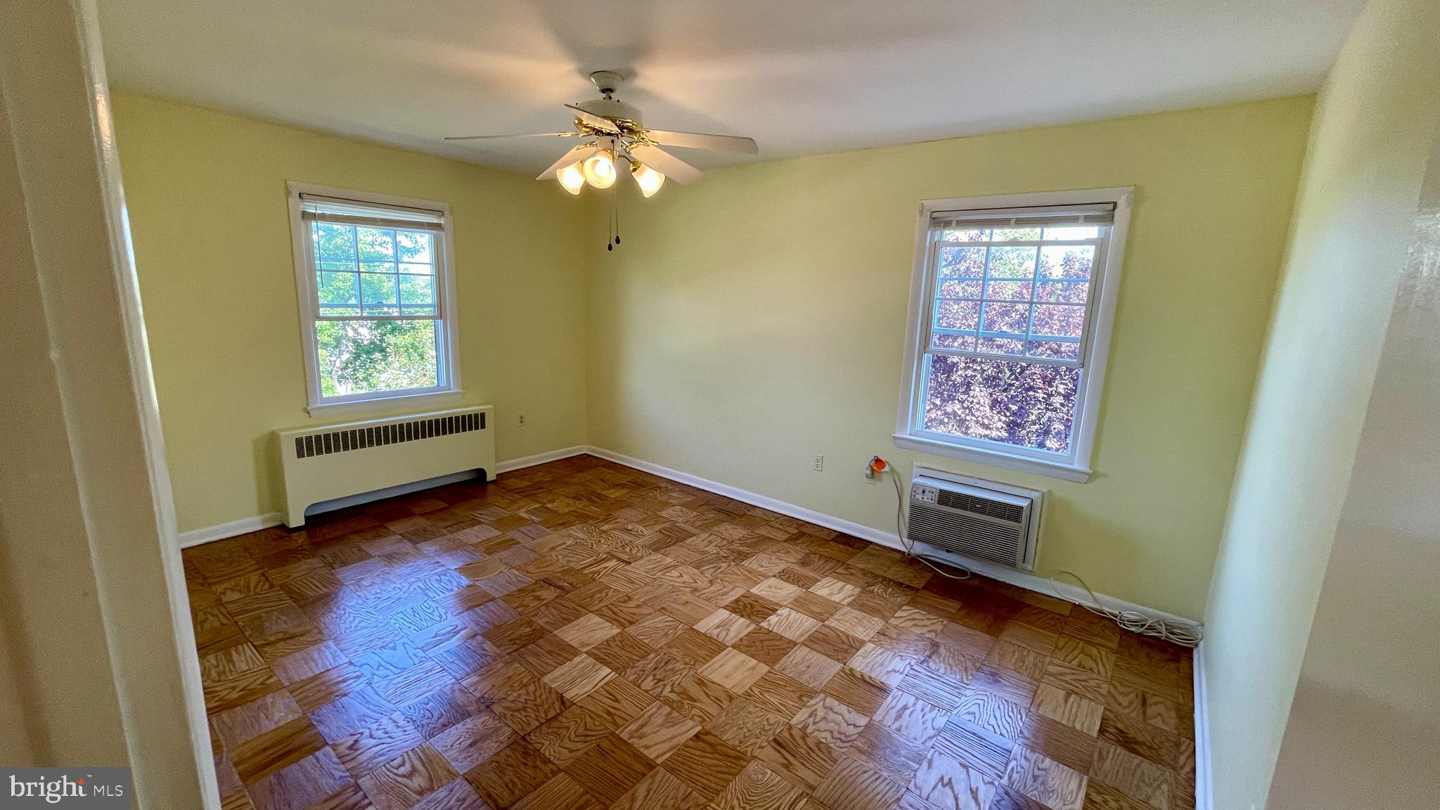 125 TALBOTT STREET 125