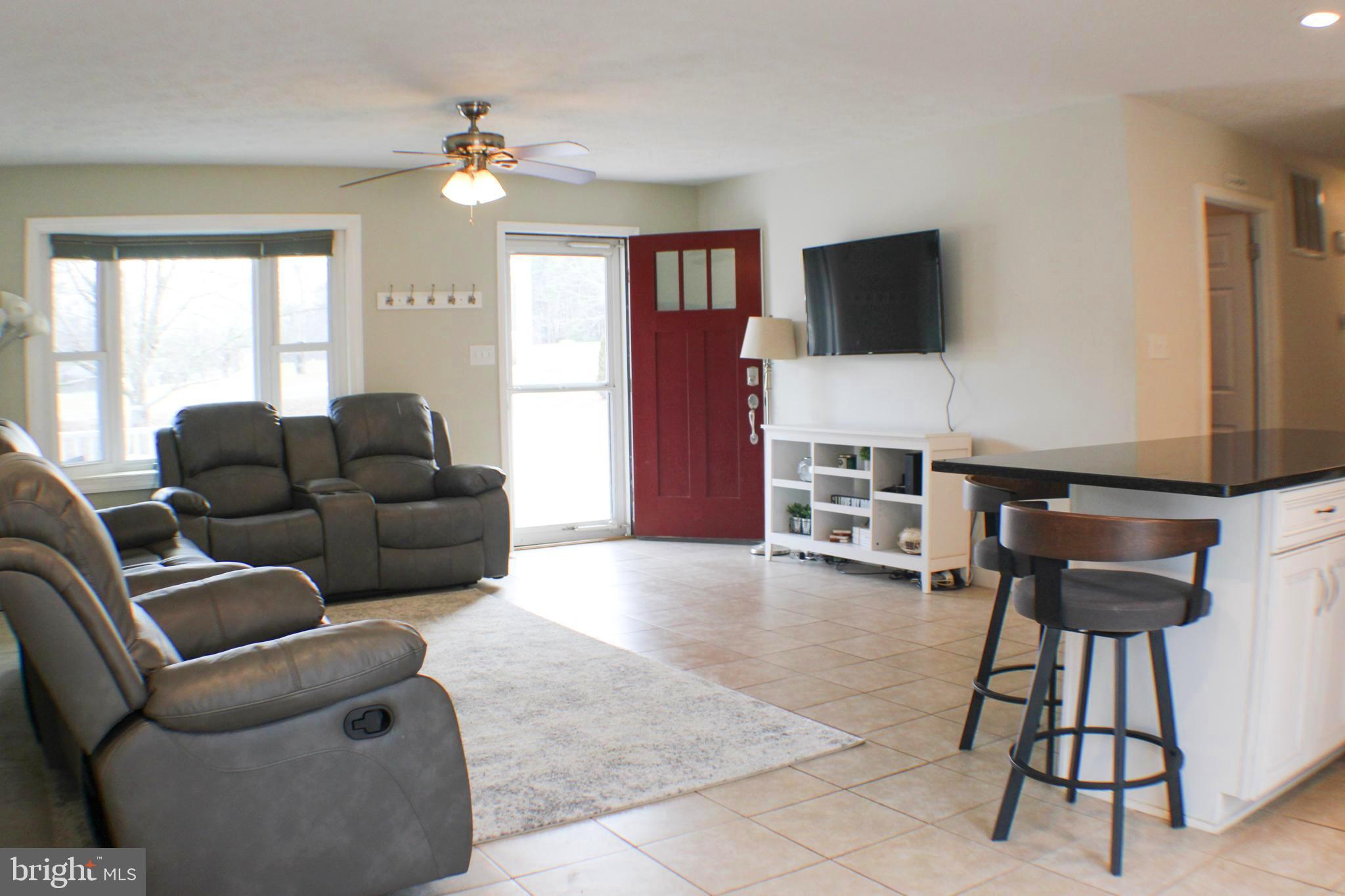 JOY CHAPEL - Residential