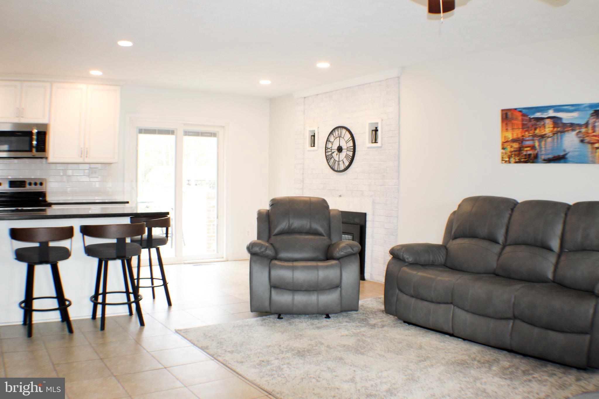 JOY CHAPEL - Residential