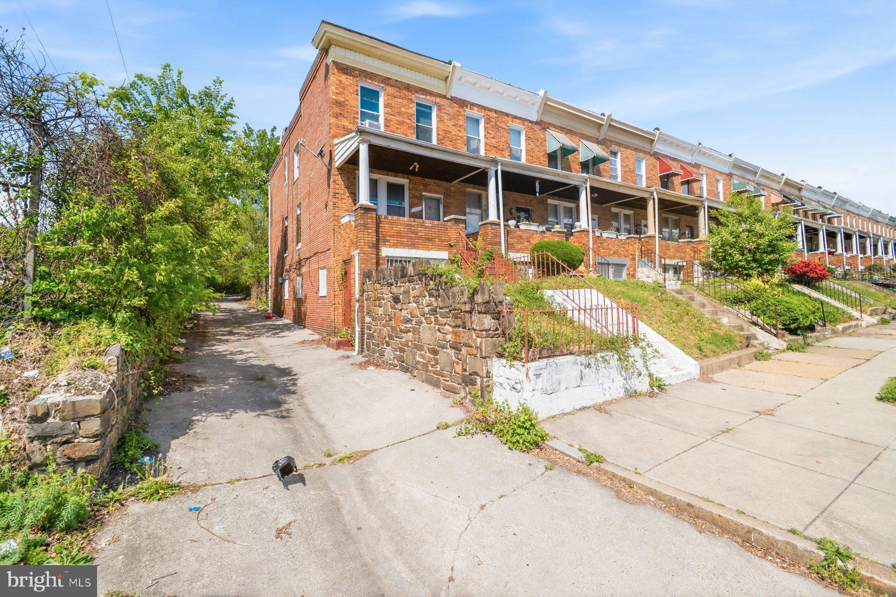 BIDDLE STREET - Residential