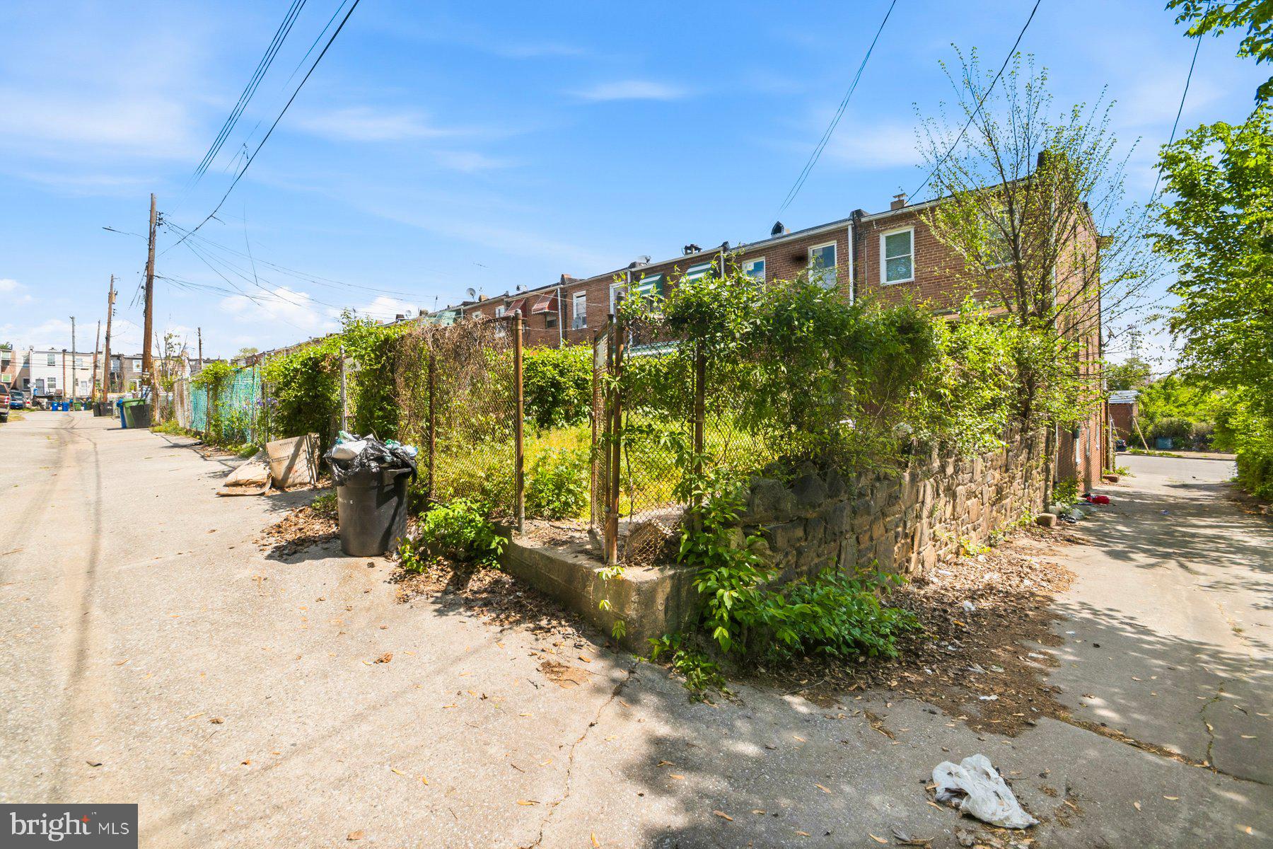 BIDDLE STREET - Residential