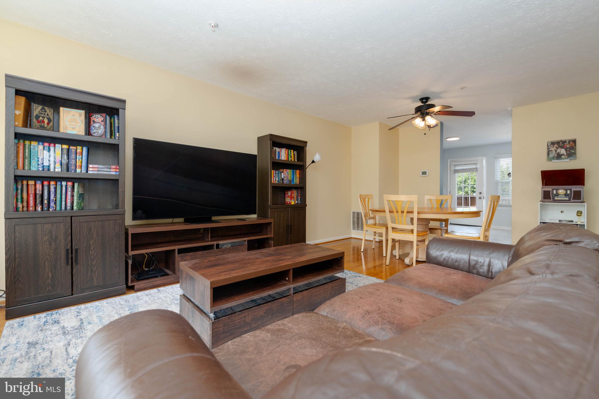 540 DOEFIELD COURT