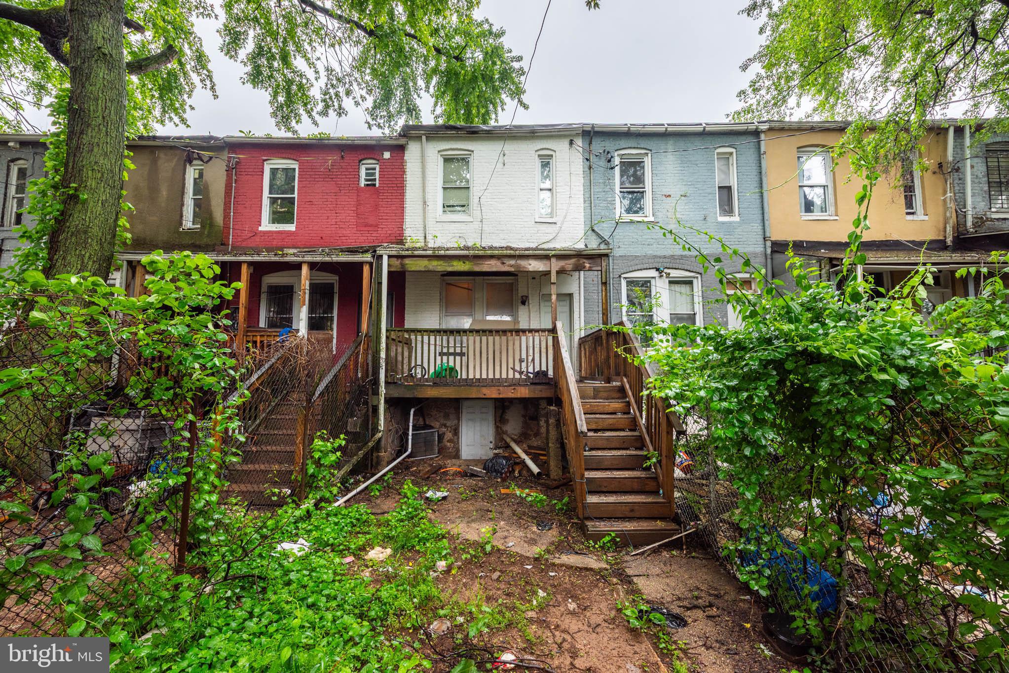 ARLINGTON - Residential