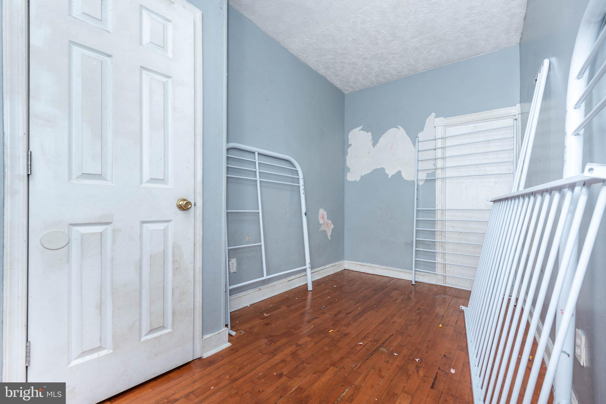 ARLINGTON - Residential