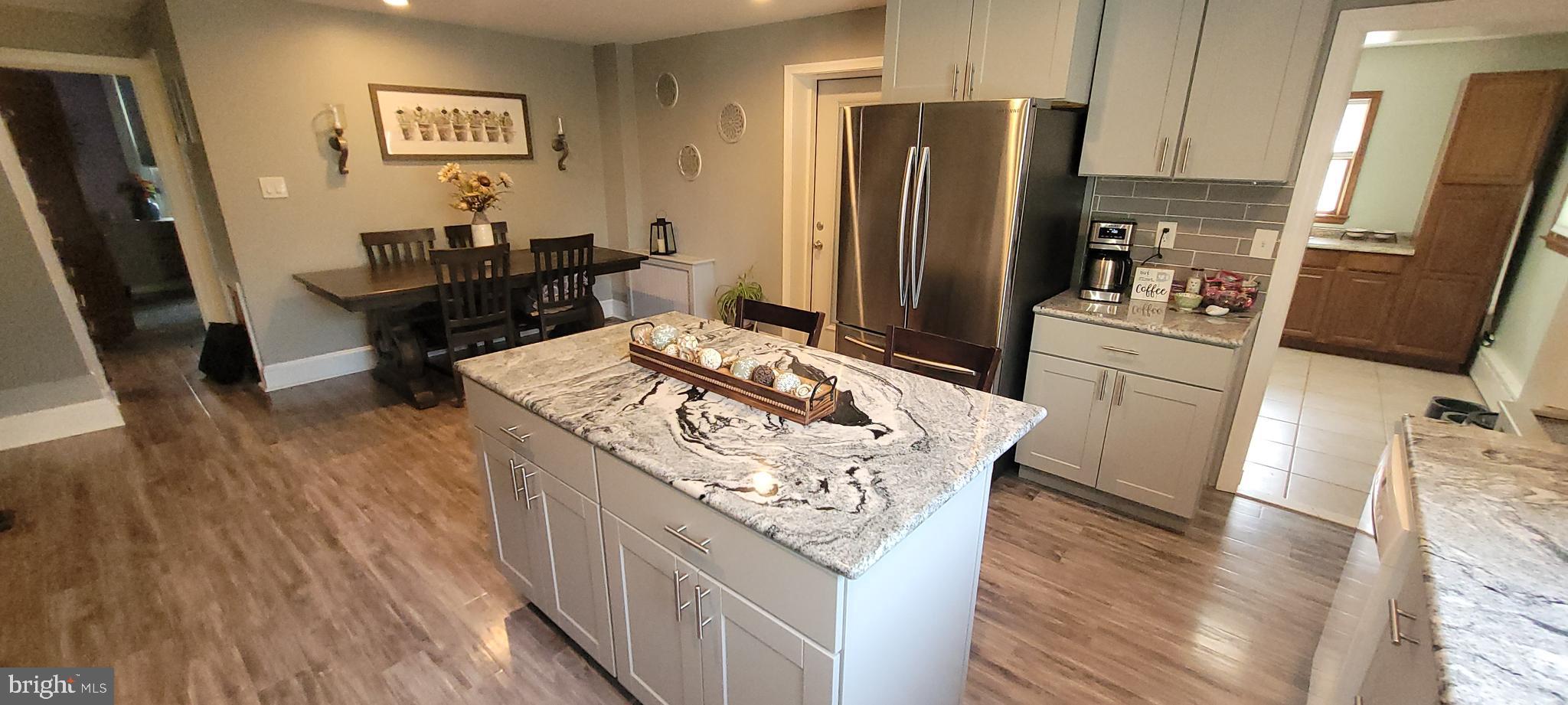 JEFFERSONVILLE - Residential