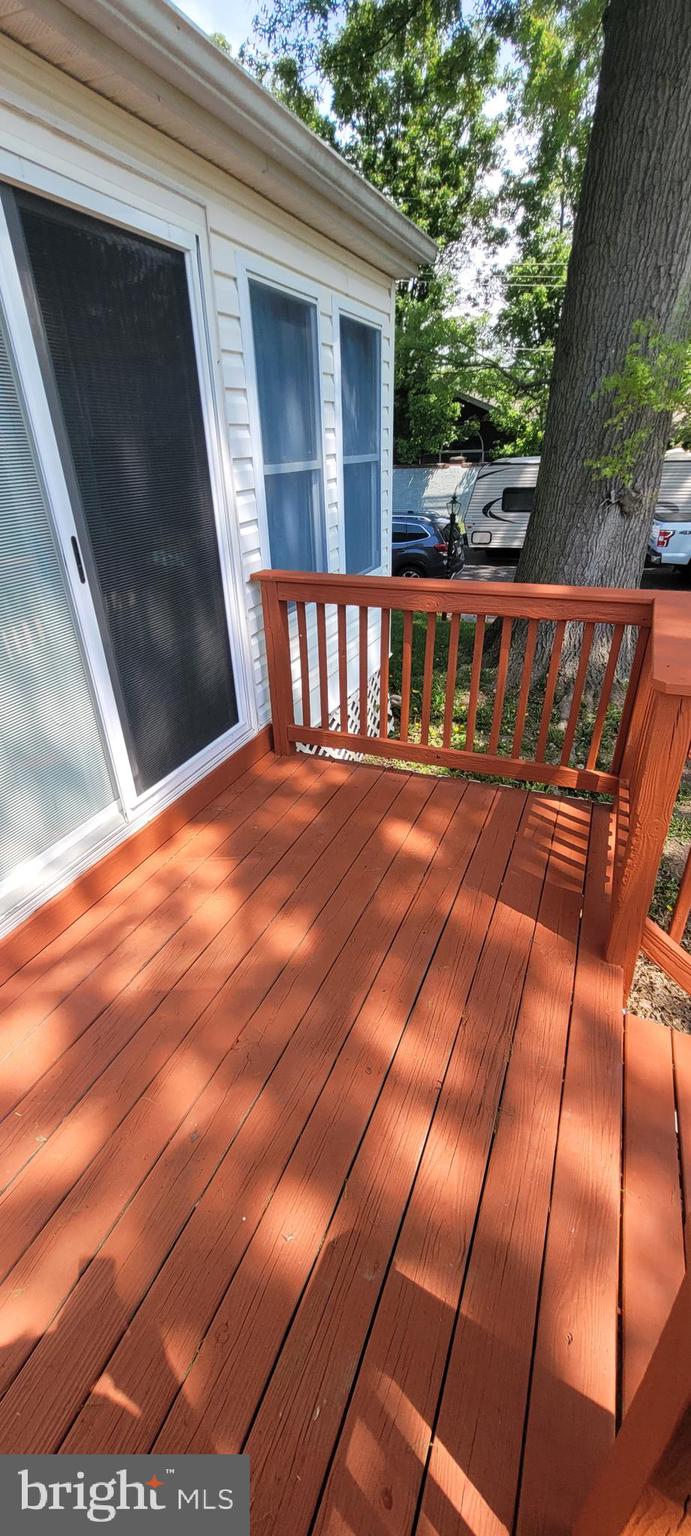 JEFFERSONVILLE - Residential