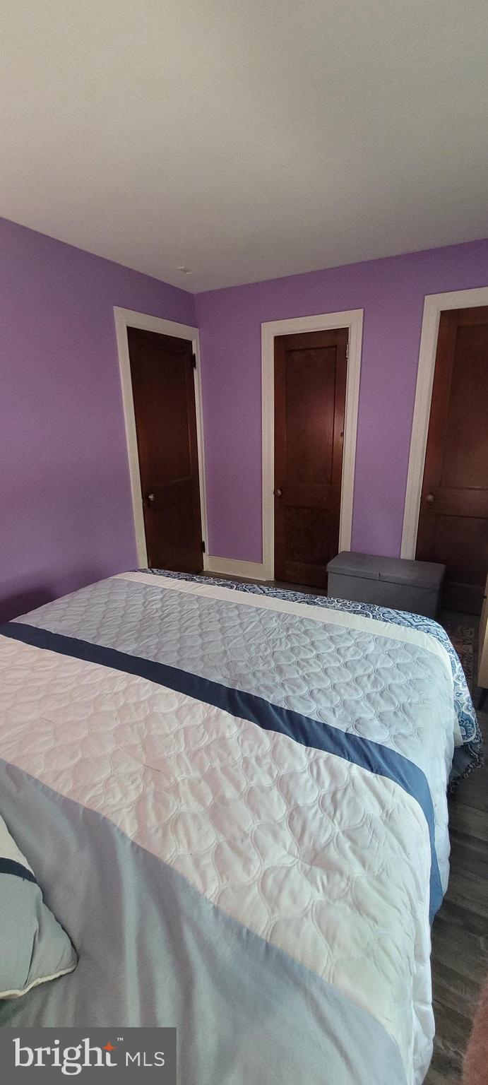 JEFFERSONVILLE - Residential