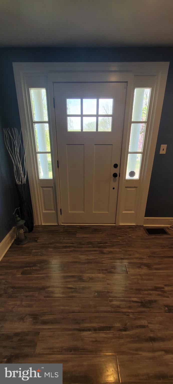 JEFFERSONVILLE - Residential