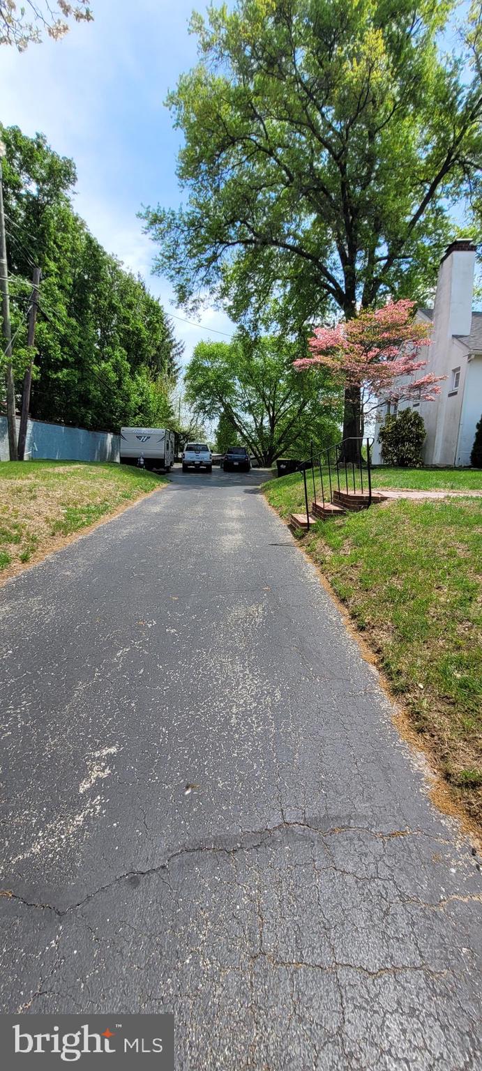 JEFFERSONVILLE - Residential