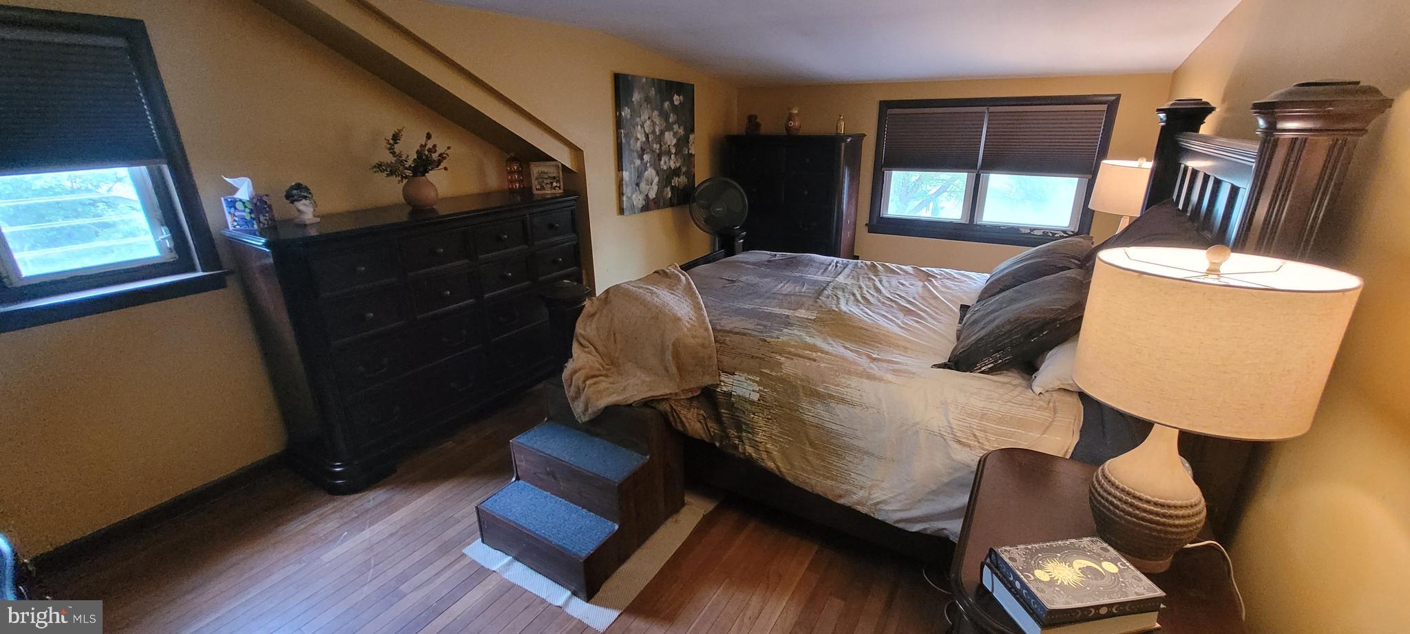 JEFFERSONVILLE - Residential