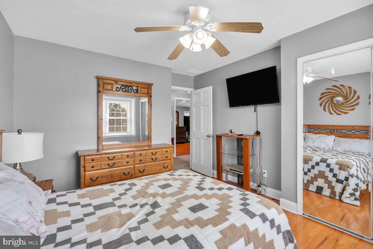 NESHAMINY VALLEY - Residential