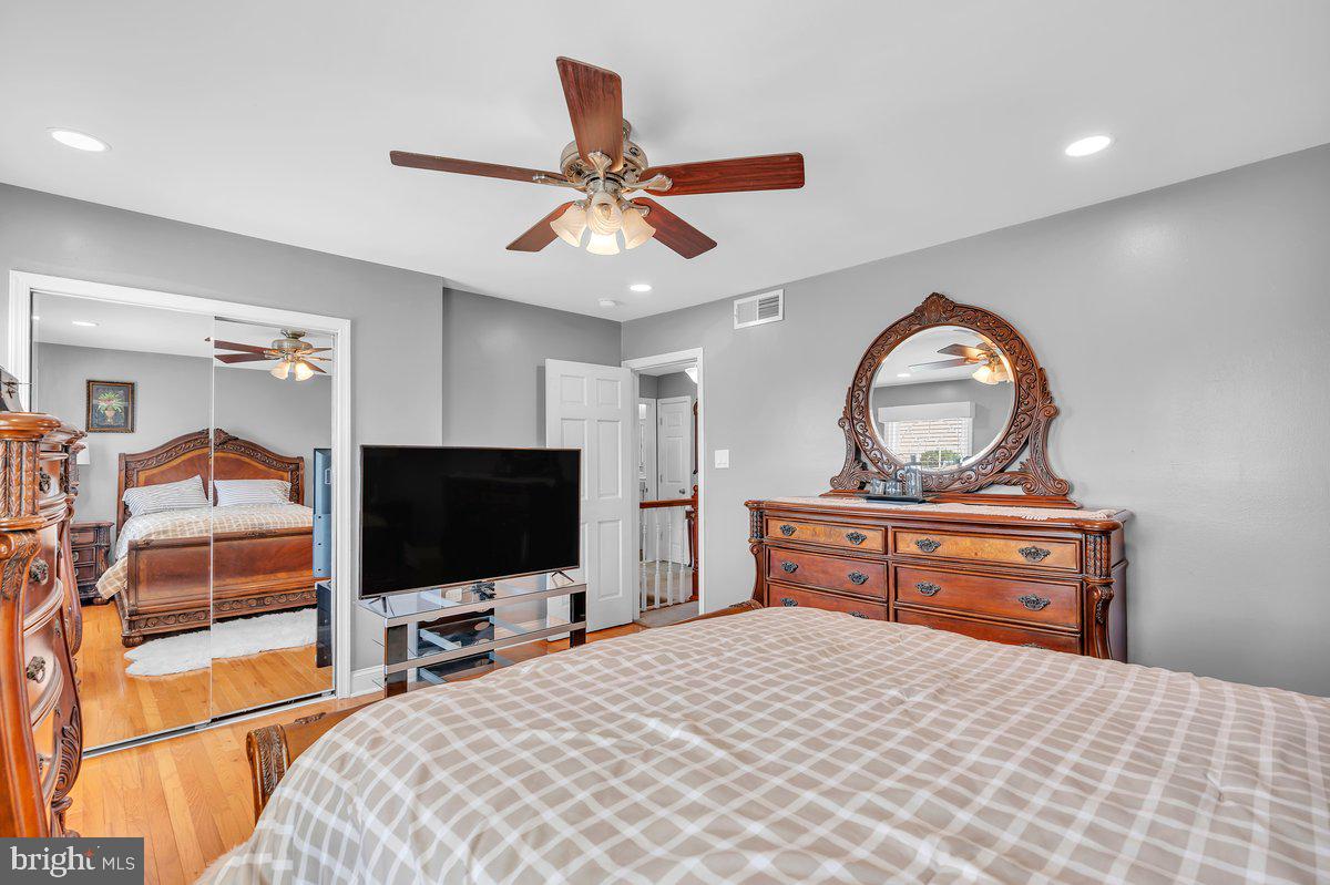 NESHAMINY VALLEY - Residential