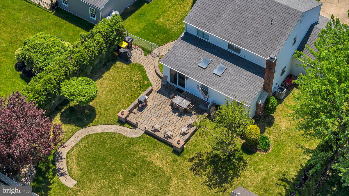NESHAMINY VALLEY - Residential