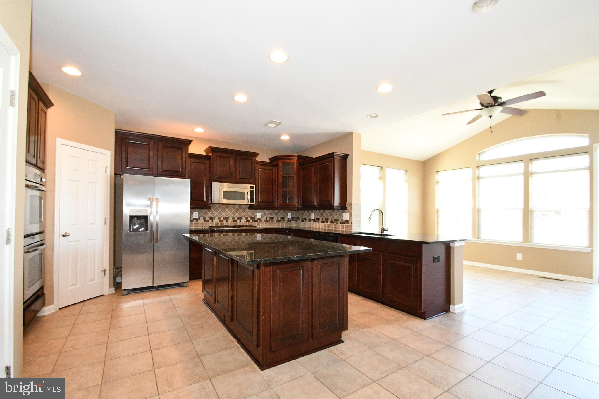 AUSTIN RIDGE - Residential Lease