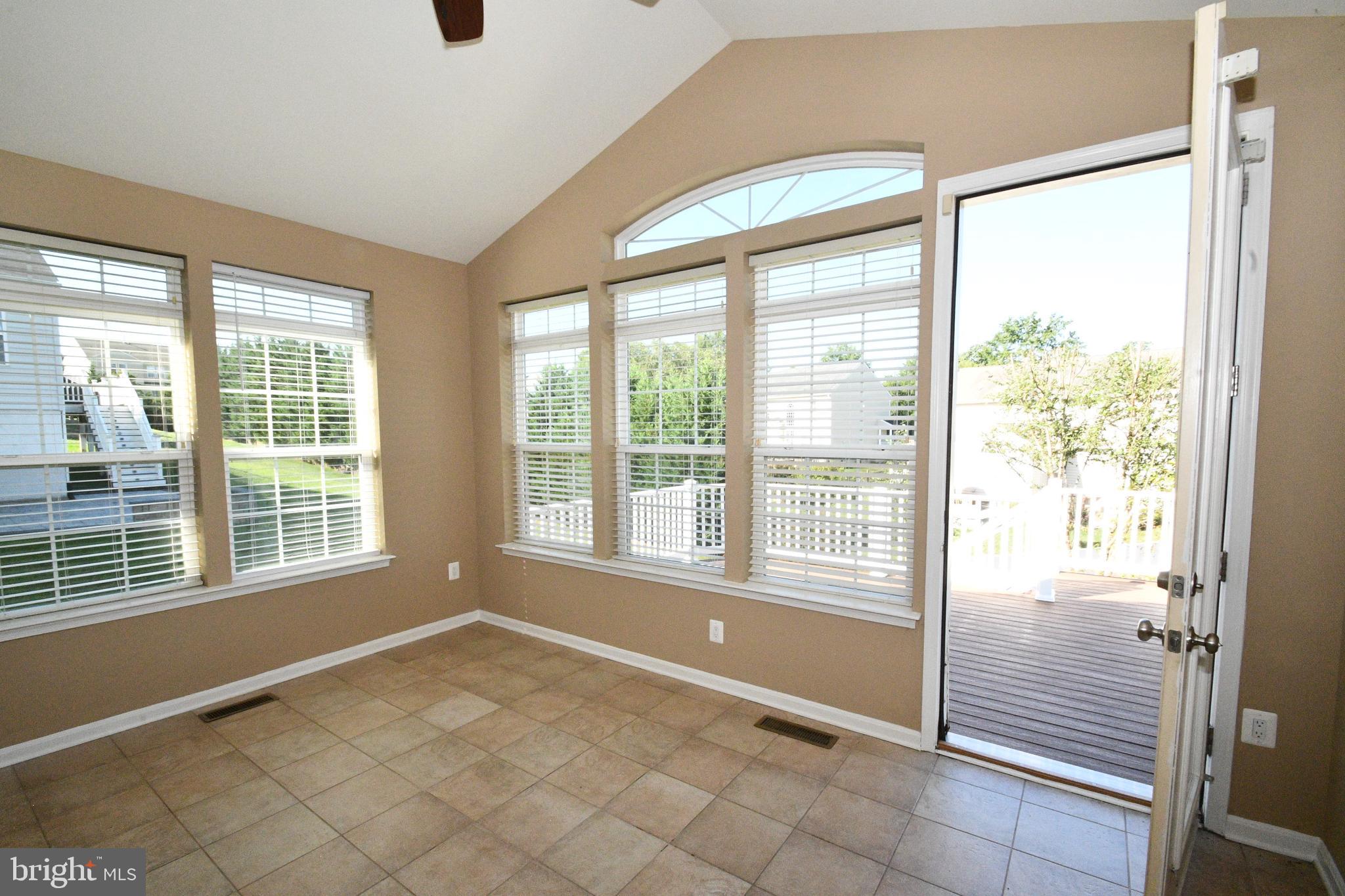 AUSTIN RIDGE - Residential Lease