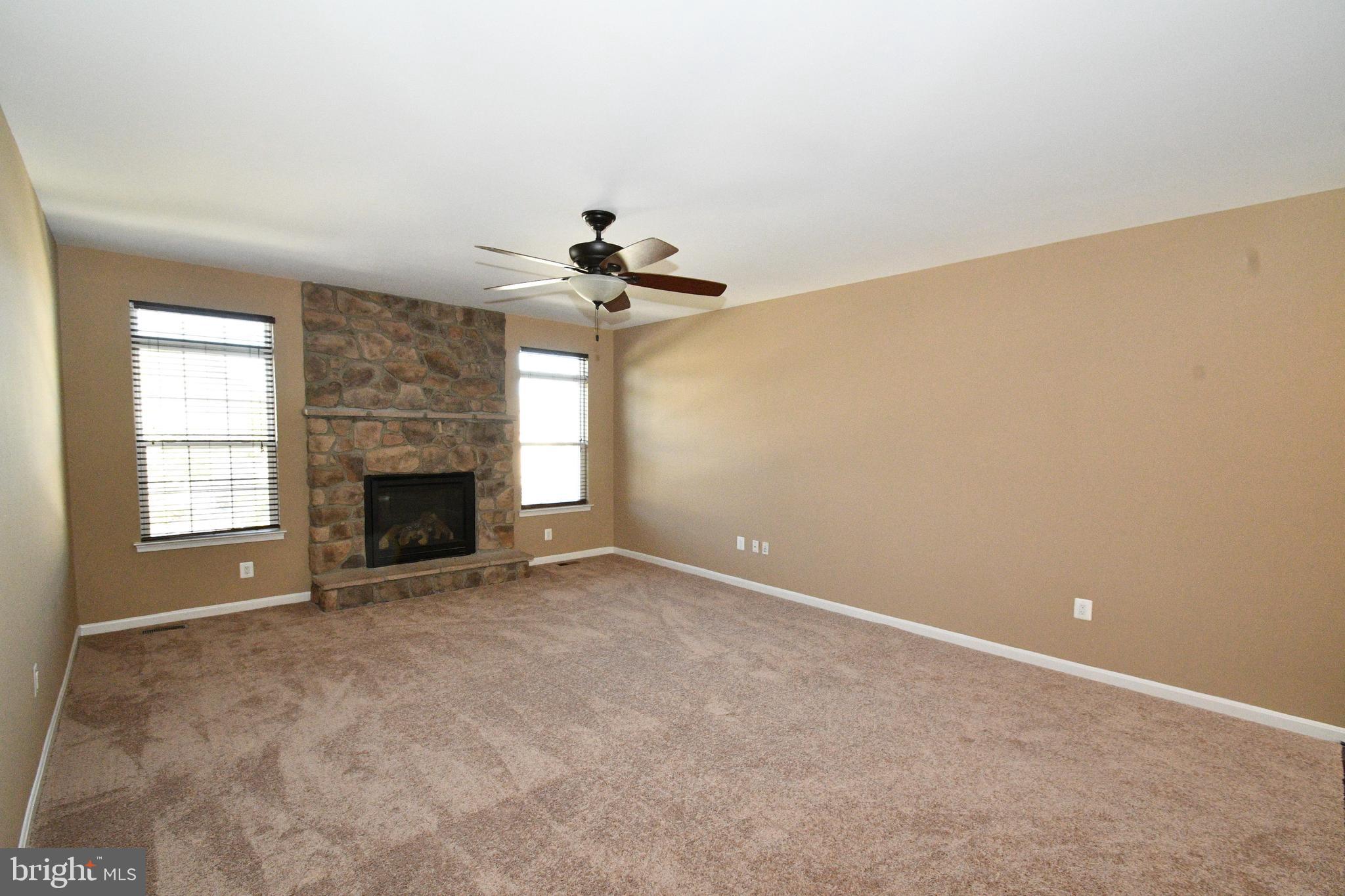 AUSTIN RIDGE - Residential Lease