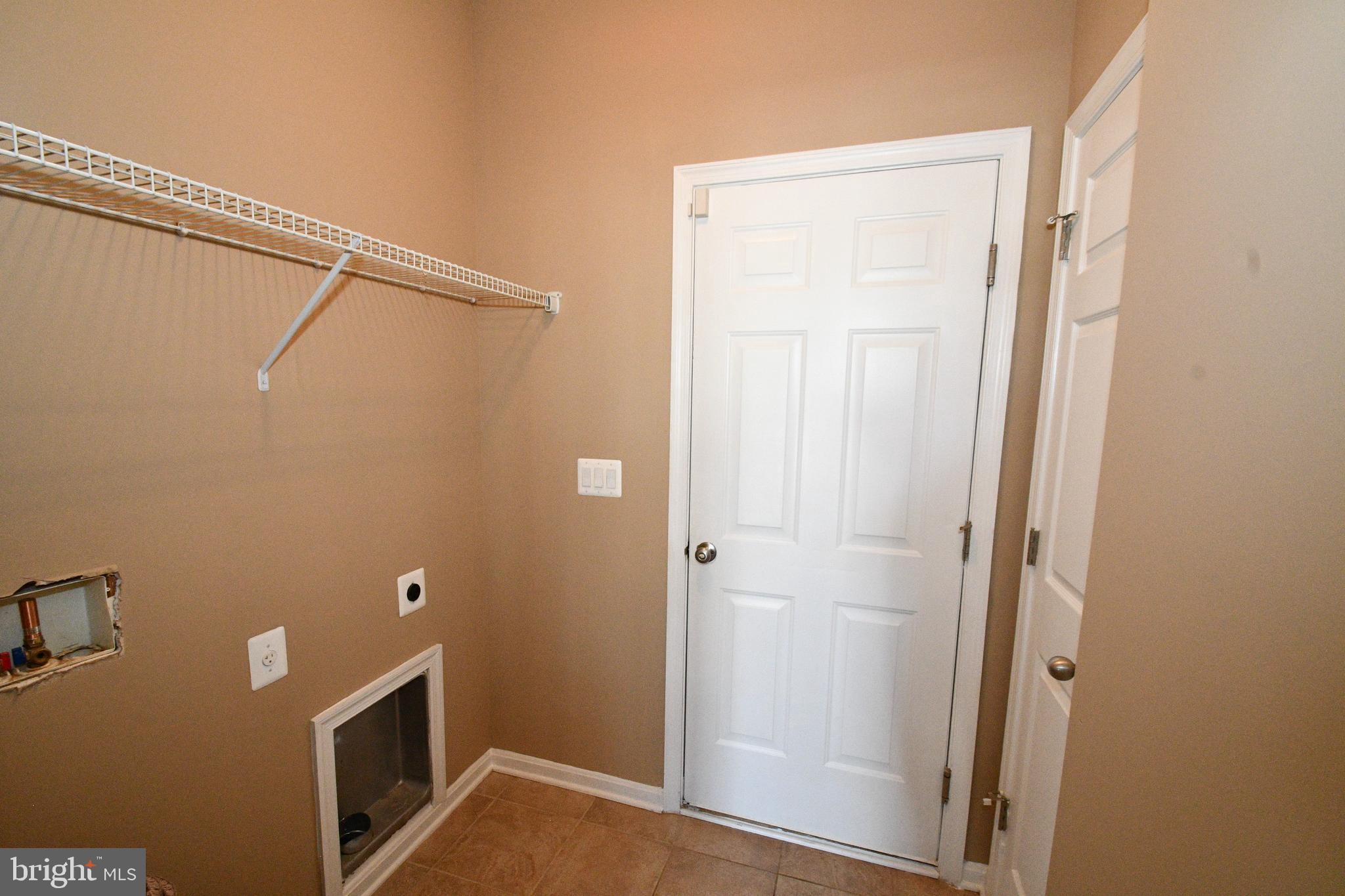 AUSTIN RIDGE - Residential Lease