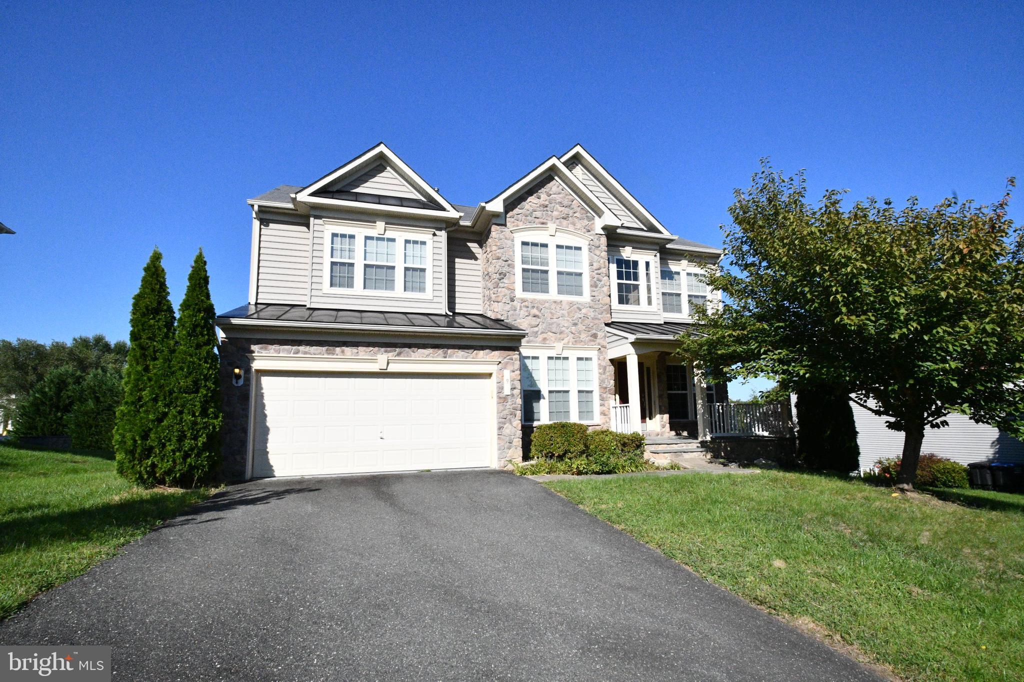 AUSTIN RIDGE - Residential Lease