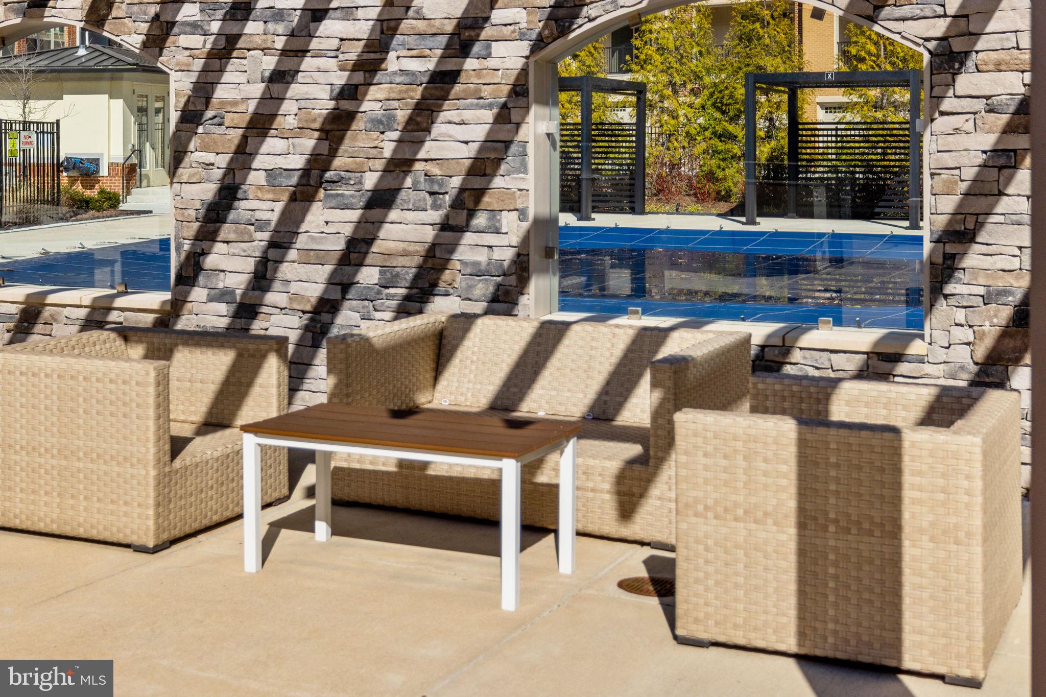 BOULEVARD VI TOWNS - Residential