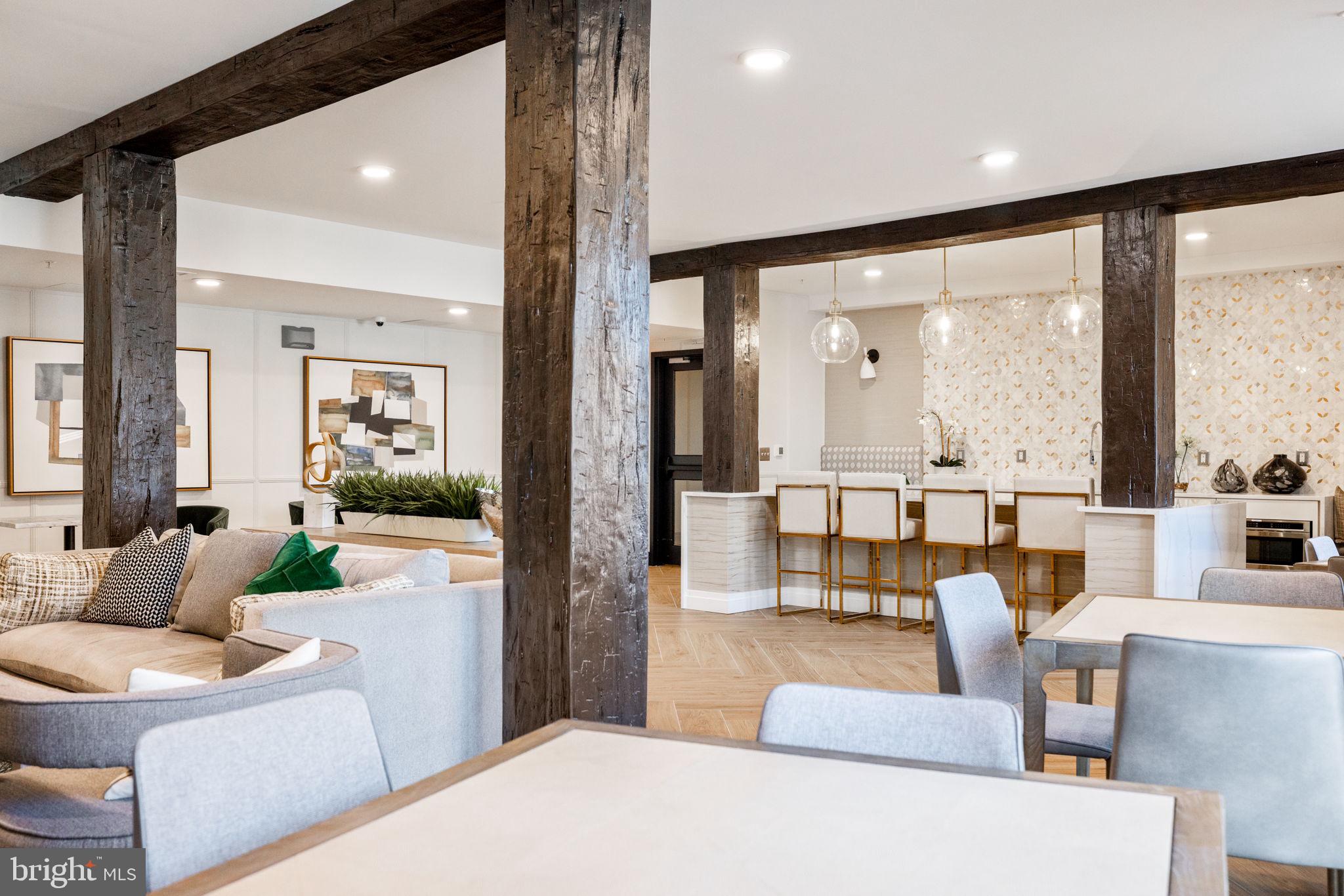 BOULEVARD VI TOWNS - Residential