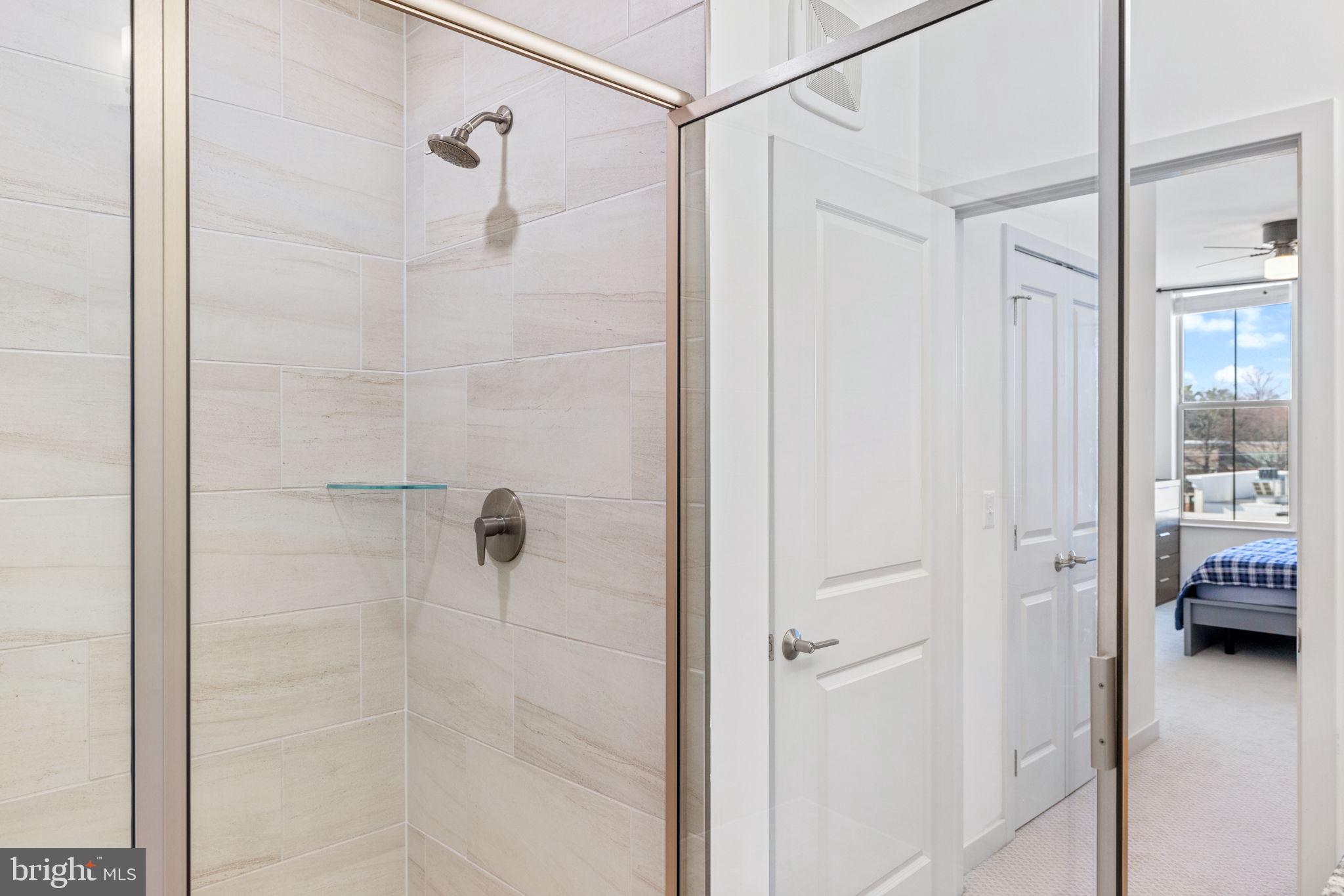 BOULEVARD VI TOWNS - Residential