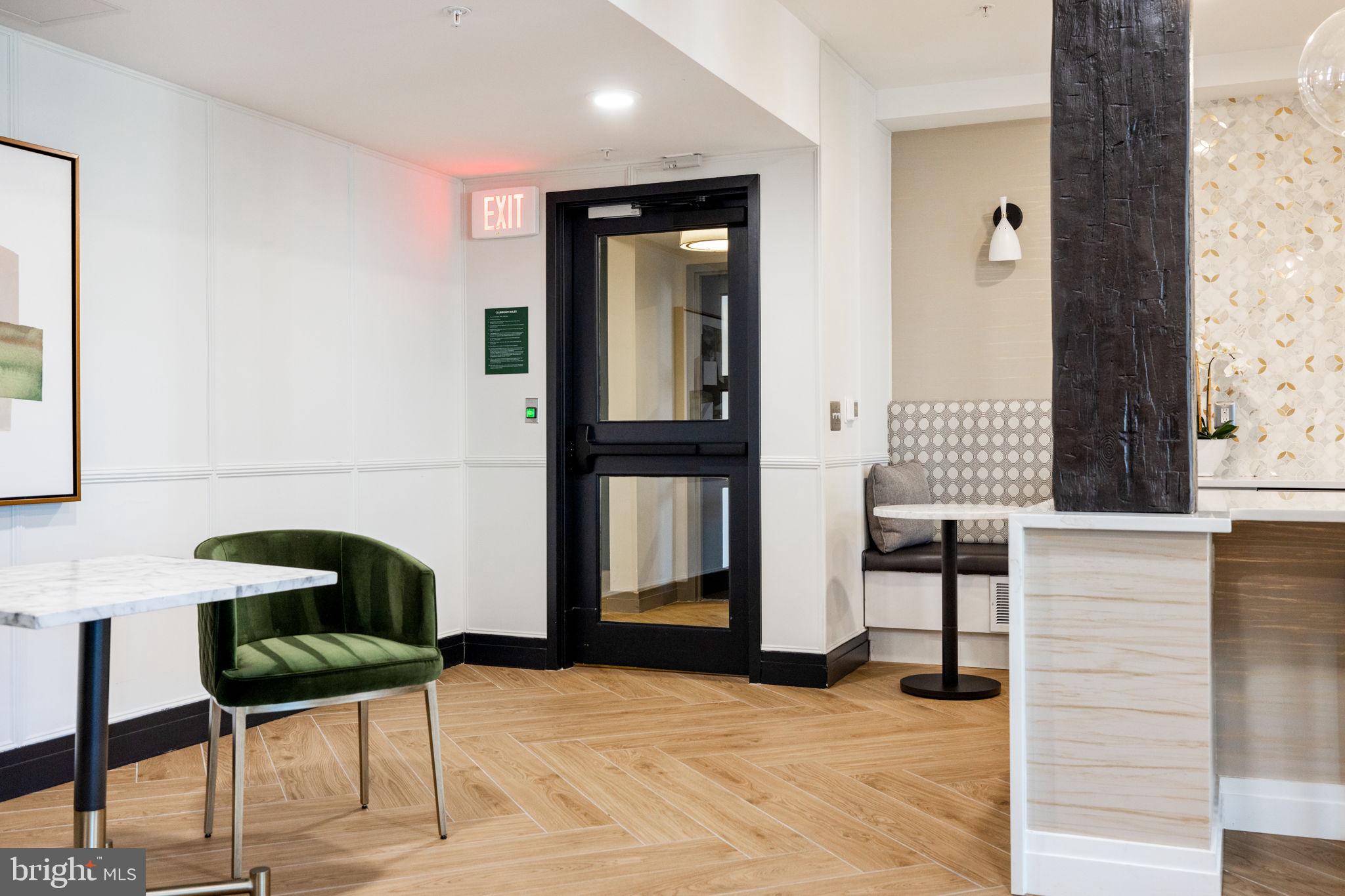 BOULEVARD VI TOWNS - Residential