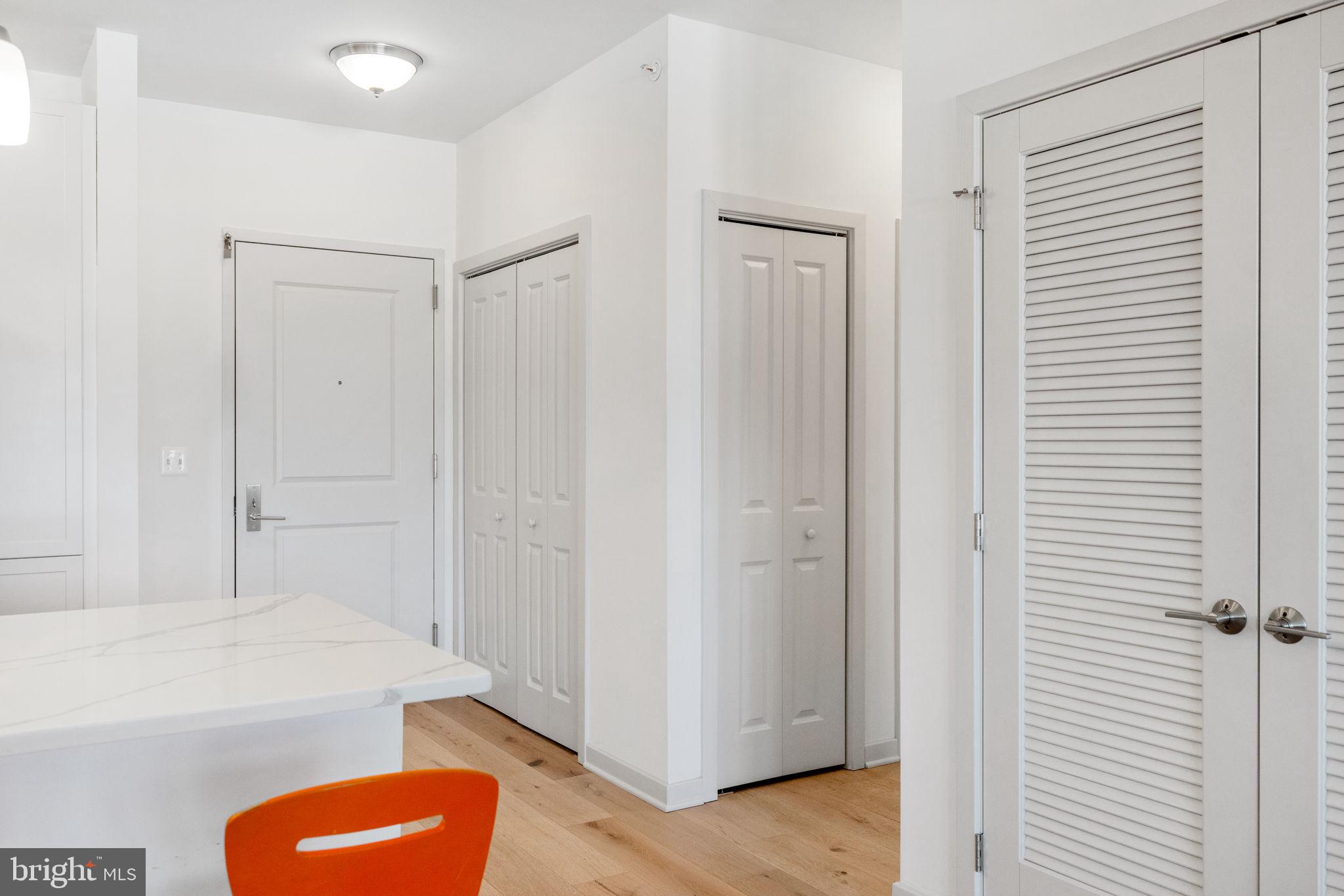 BOULEVARD VI TOWNS - Residential