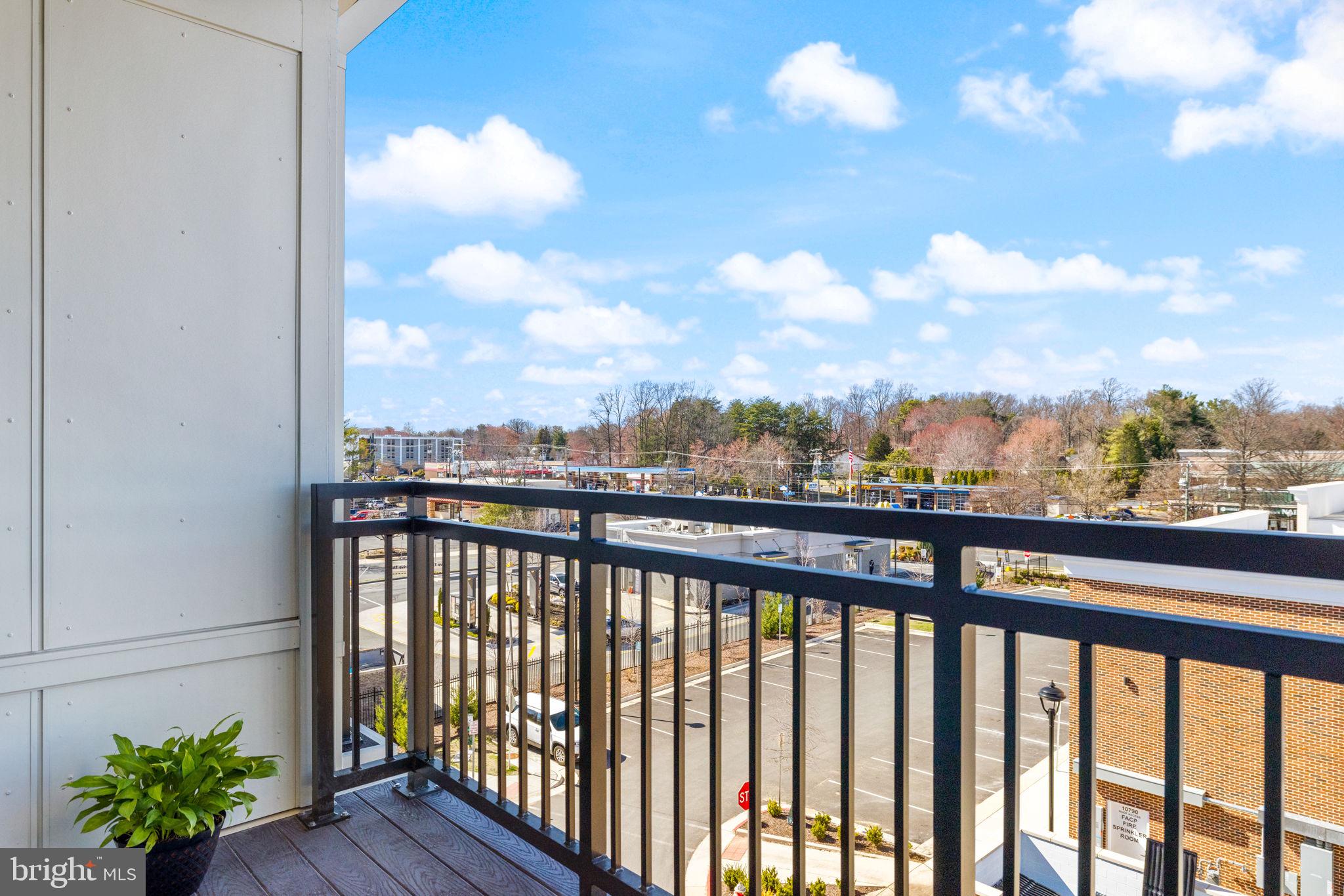 BOULEVARD VI TOWNS - Residential