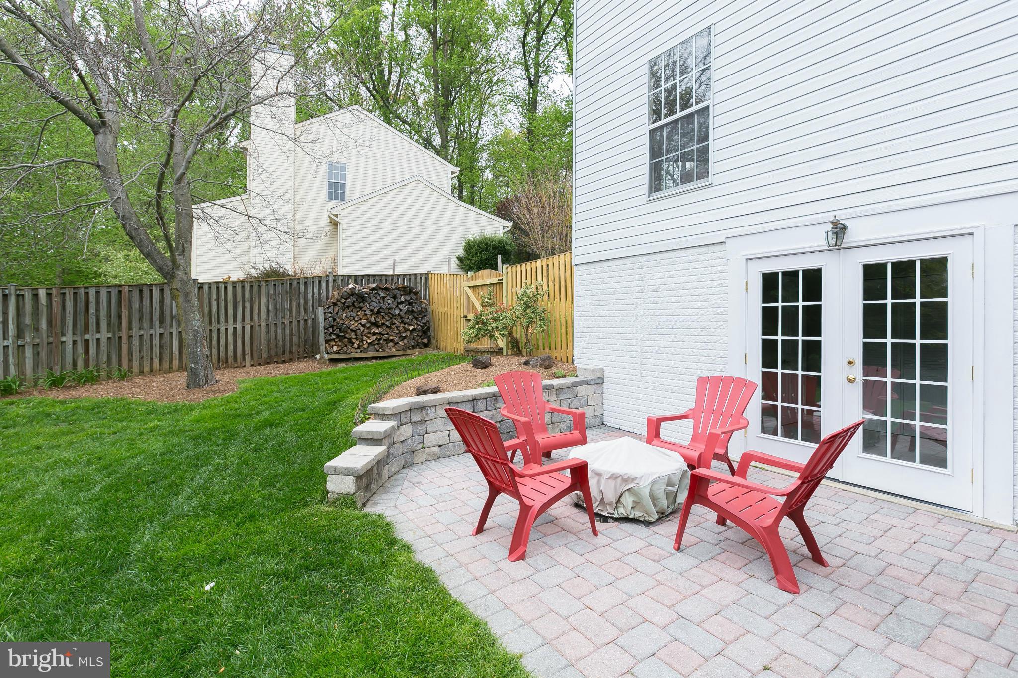 CHAPMAN FARM AT CROFTON - Residential