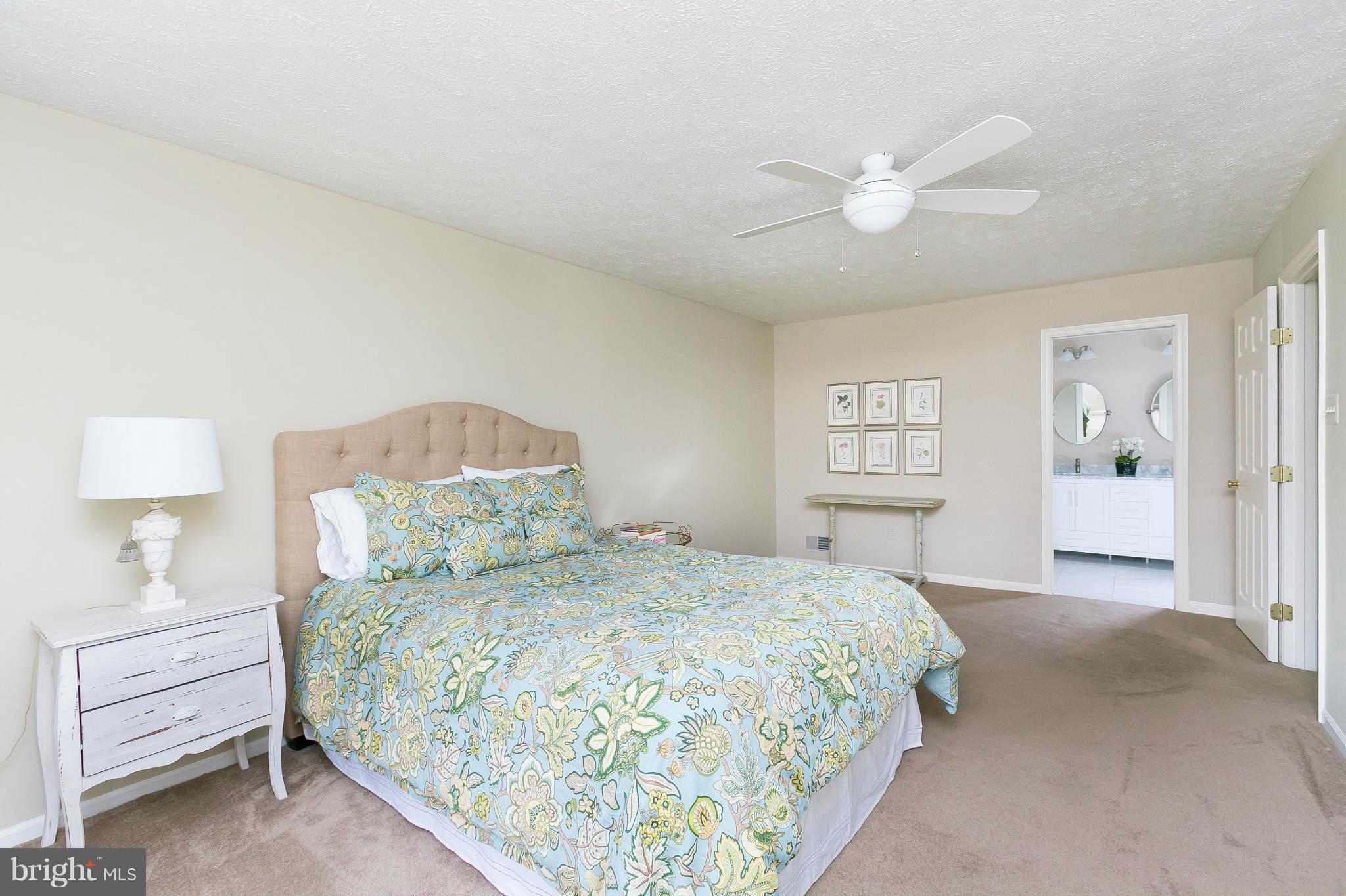 CHAPMAN FARM AT CROFTON - Residential